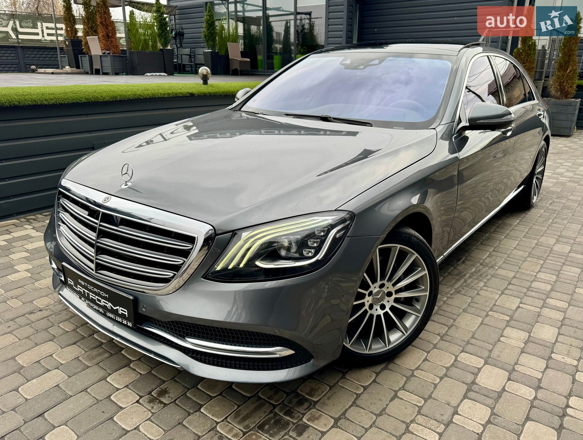 Mercedes-Benz S-Class 2017 VIN WDDUG6GB7JA345549 фото оголошення 6 з 102