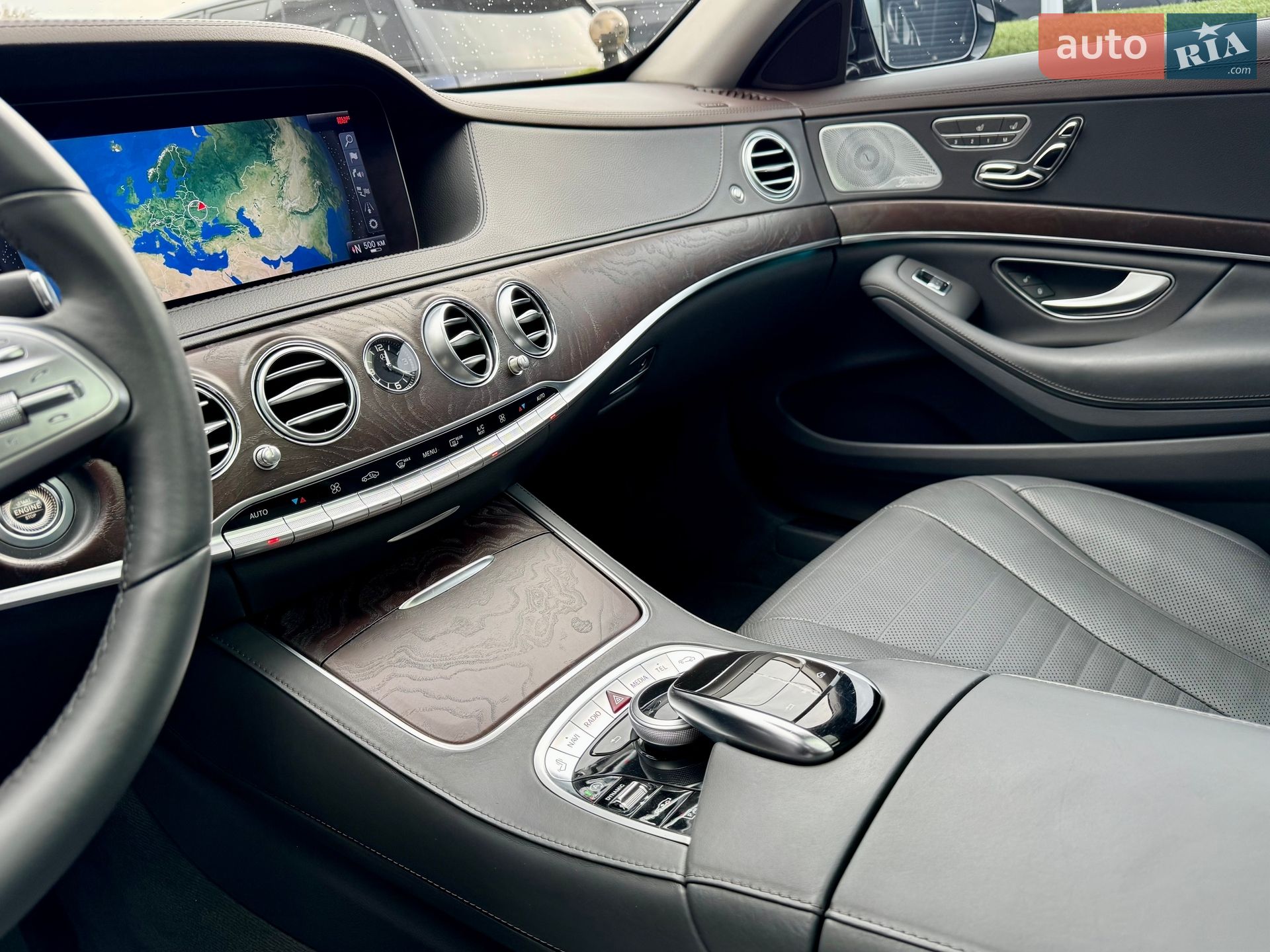Mercedes-Benz S-Class 2017 VIN WDDUG6GB7JA345549 фото оголошення 18 з 102