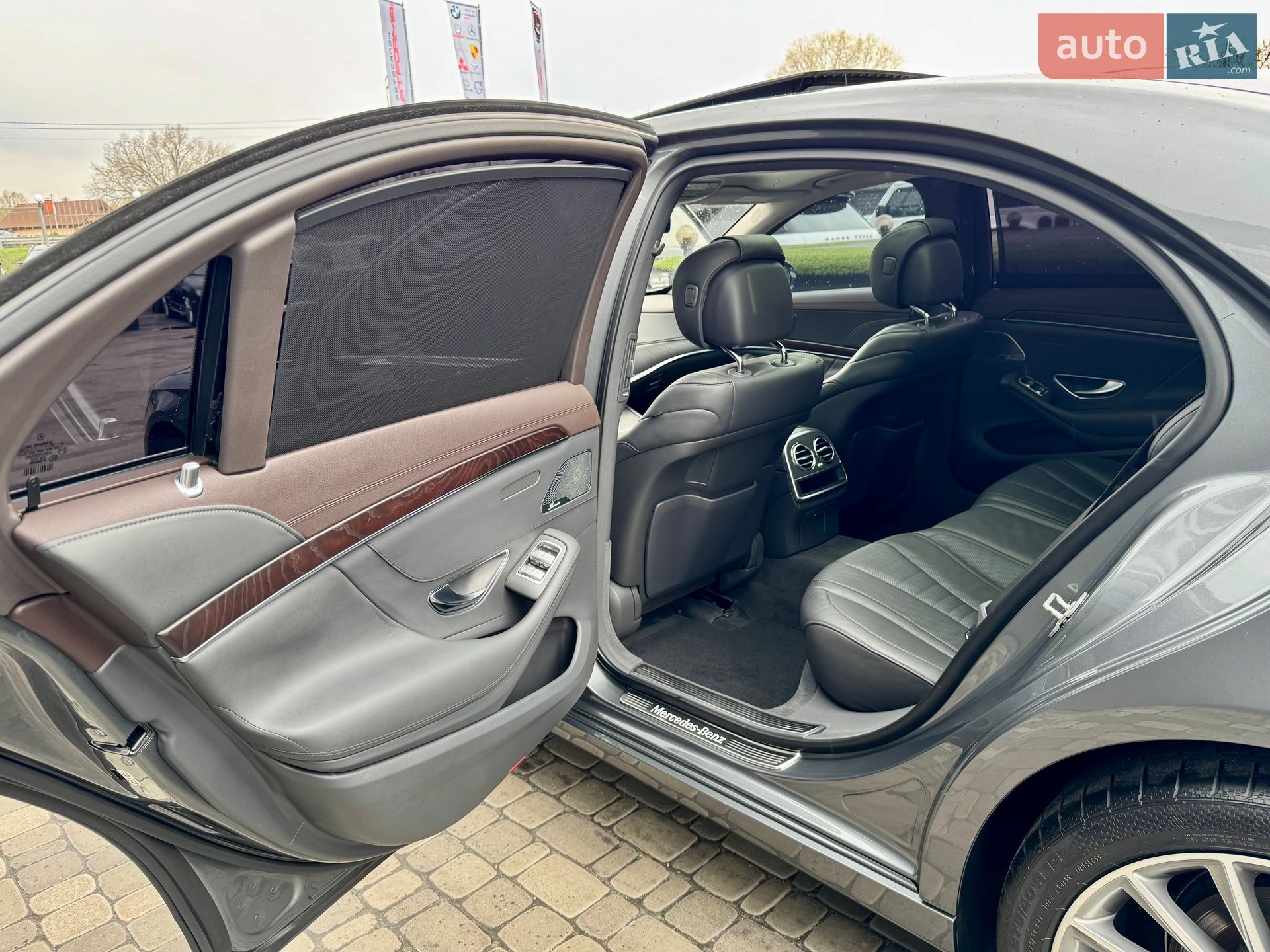 Mercedes-Benz S-Class 2017 VIN WDDUG6GB7JA345549 фото оголошення 25 з 102