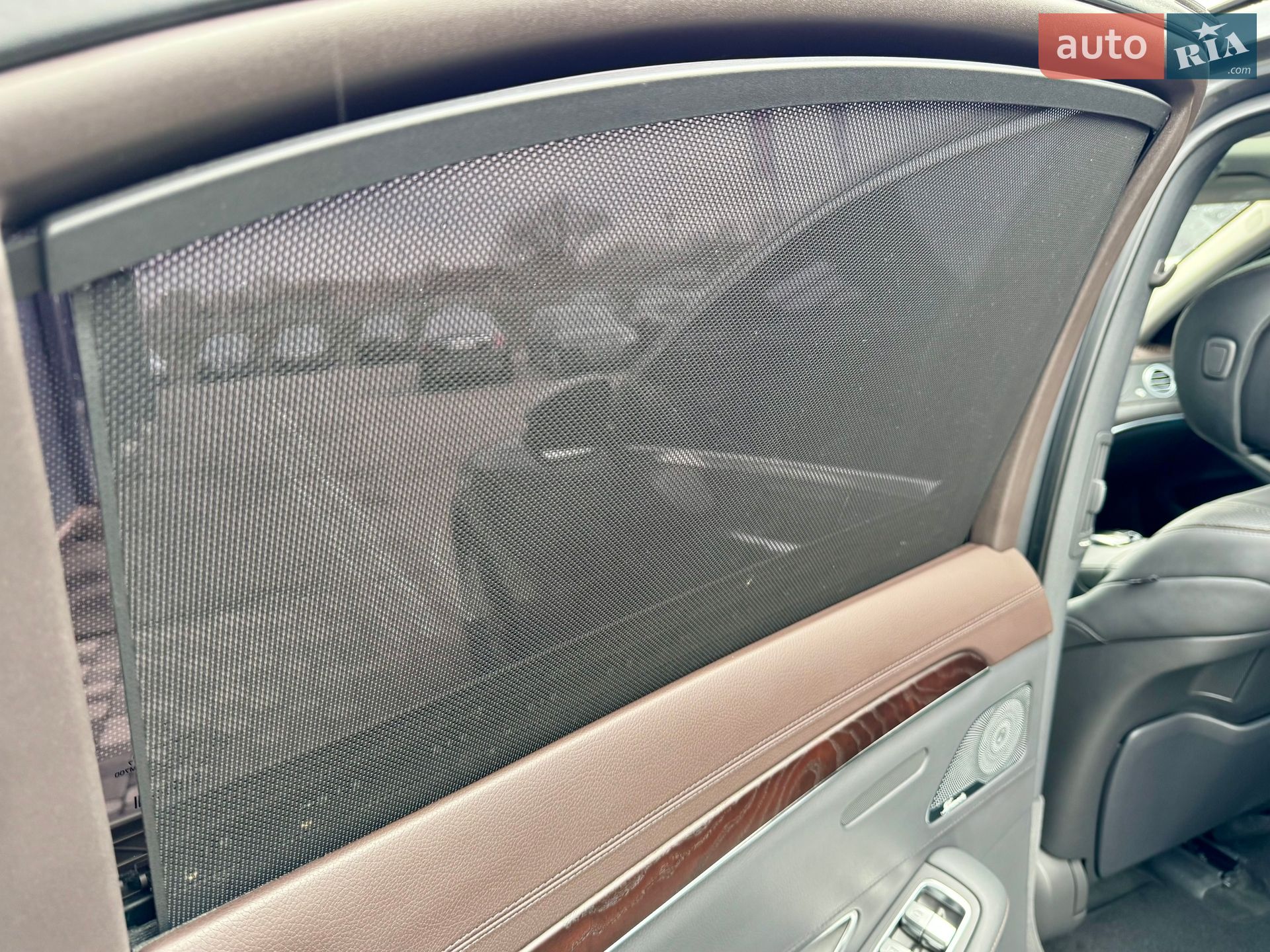 Mercedes-Benz S-Class 2017 VIN WDDUG6GB7JA345549 фото оголошення 27 з 102
