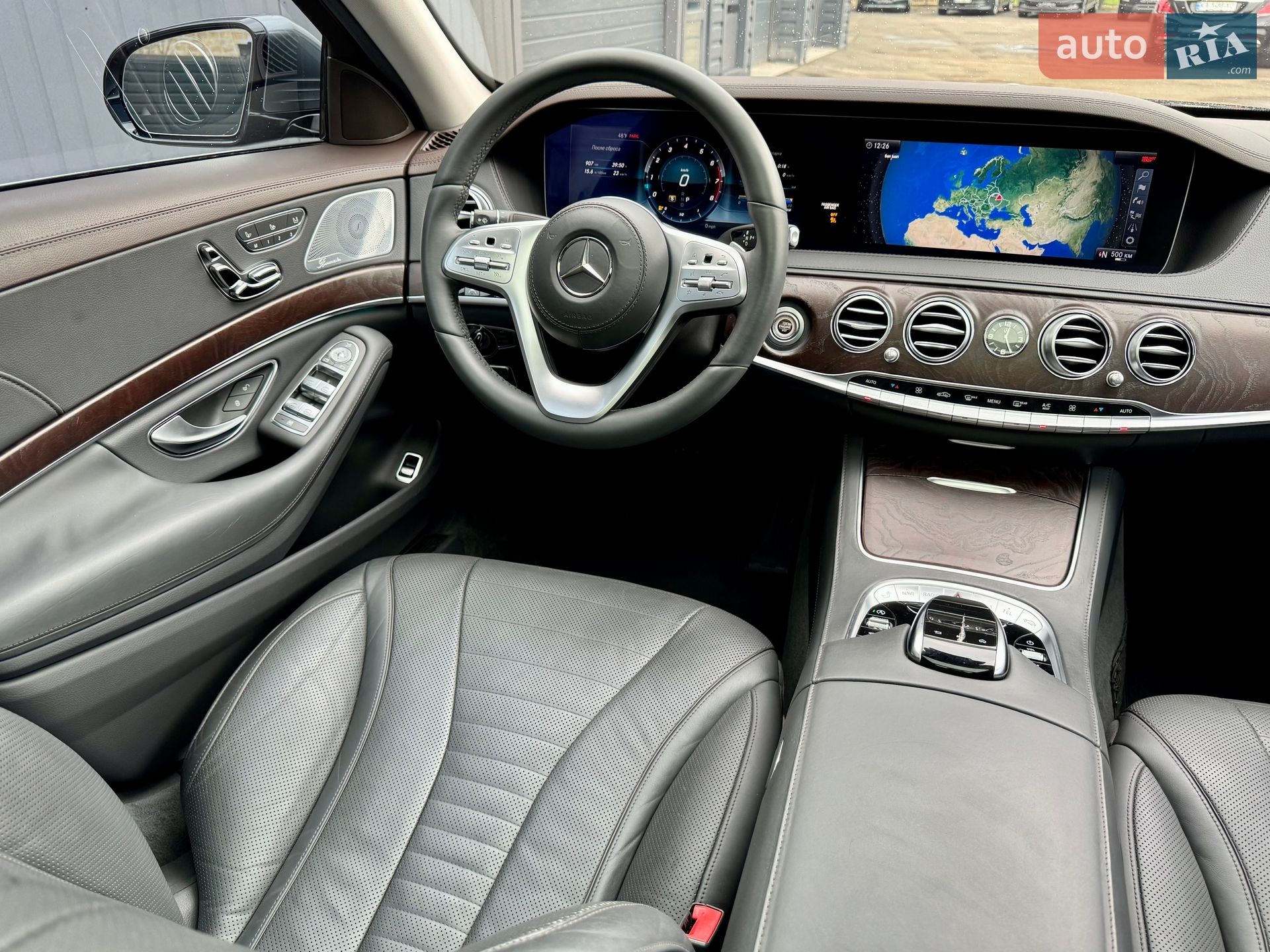 Mercedes-Benz S-Class 2017 VIN WDDUG6GB7JA345549 фото оголошення 66 з 102