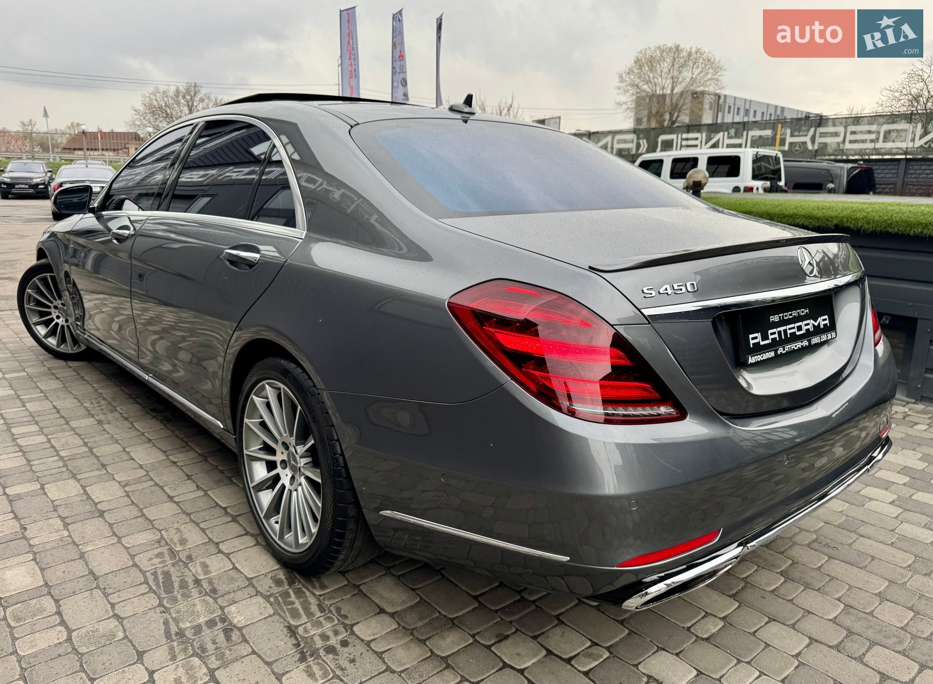 Mercedes-Benz S-Class 2017 VIN WDDUG6GB7JA345549 фото оголошення 74 з 102