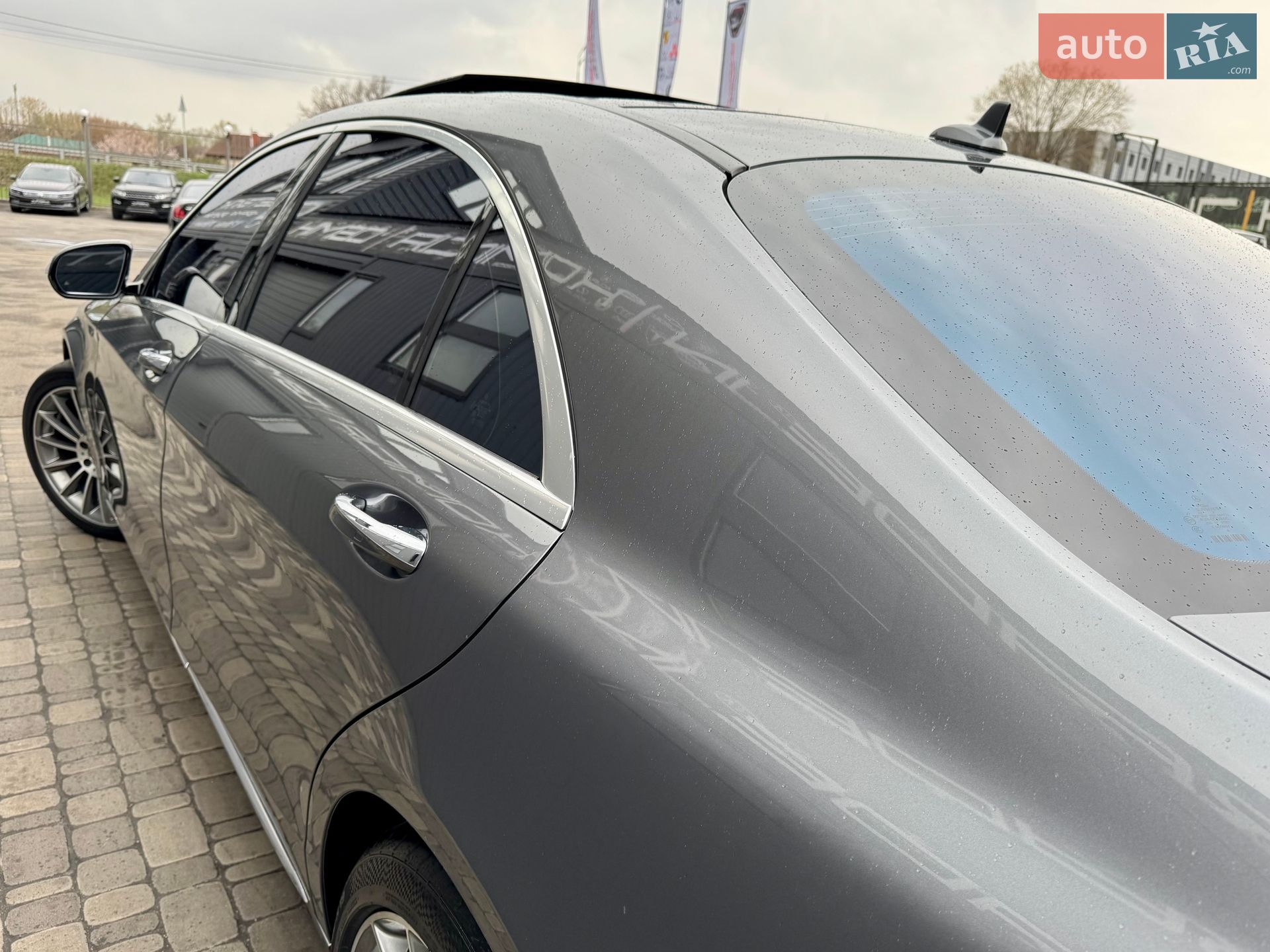 Mercedes-Benz S-Class 2017 VIN WDDUG6GB7JA345549 фото оголошення 75 з 102