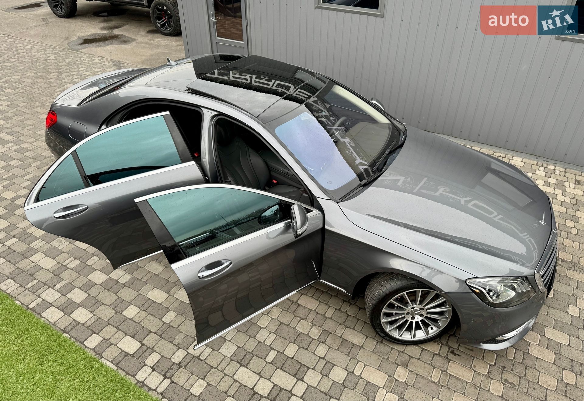 Mercedes-Benz S-Class 2017 VIN WDDUG6GB7JA345549 фото оголошення 91 з 102
