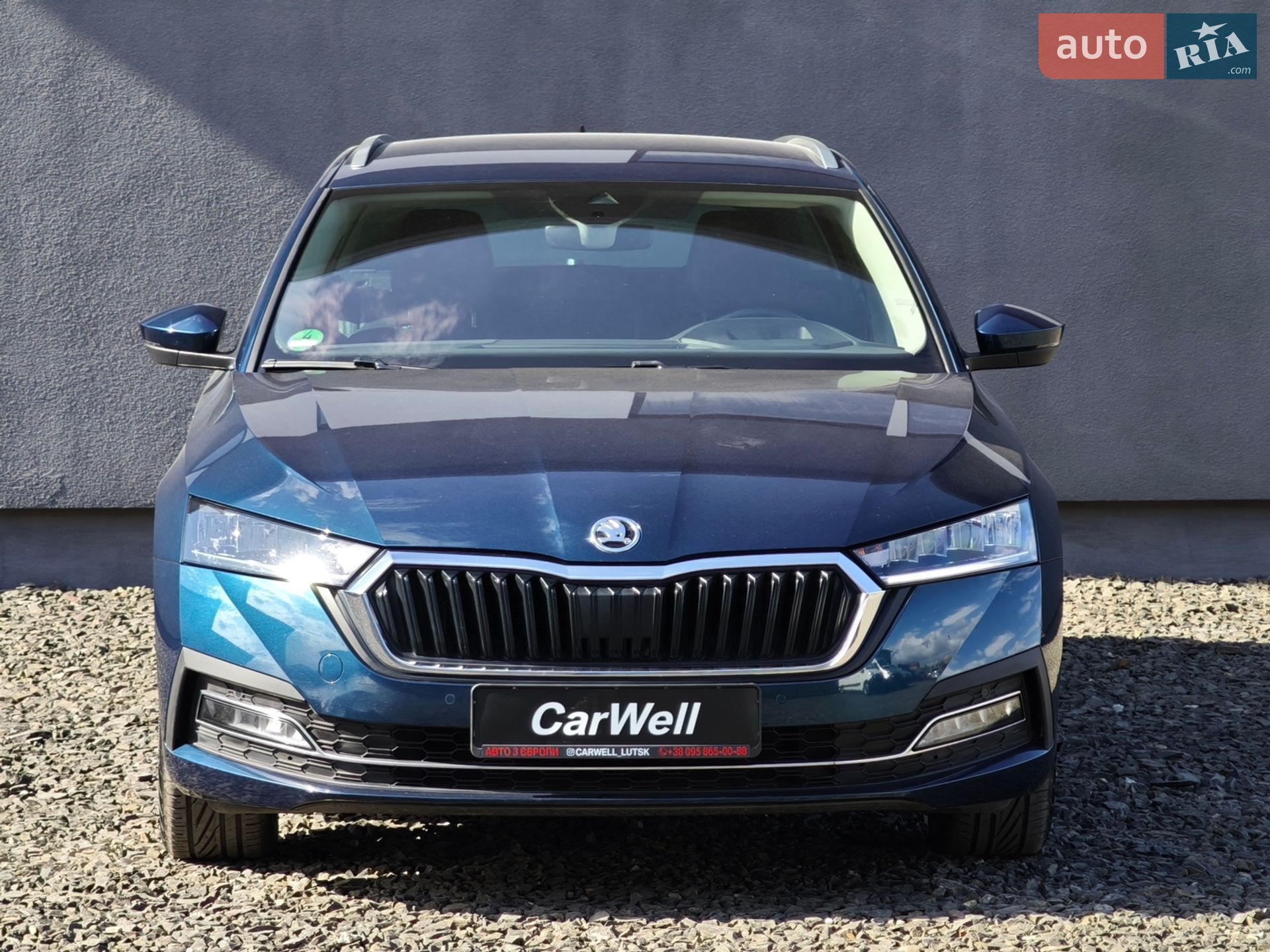 Skoda Octavia 2022 VIN TMBJJ7NX2NY092883 фото оголошення 2 з 56