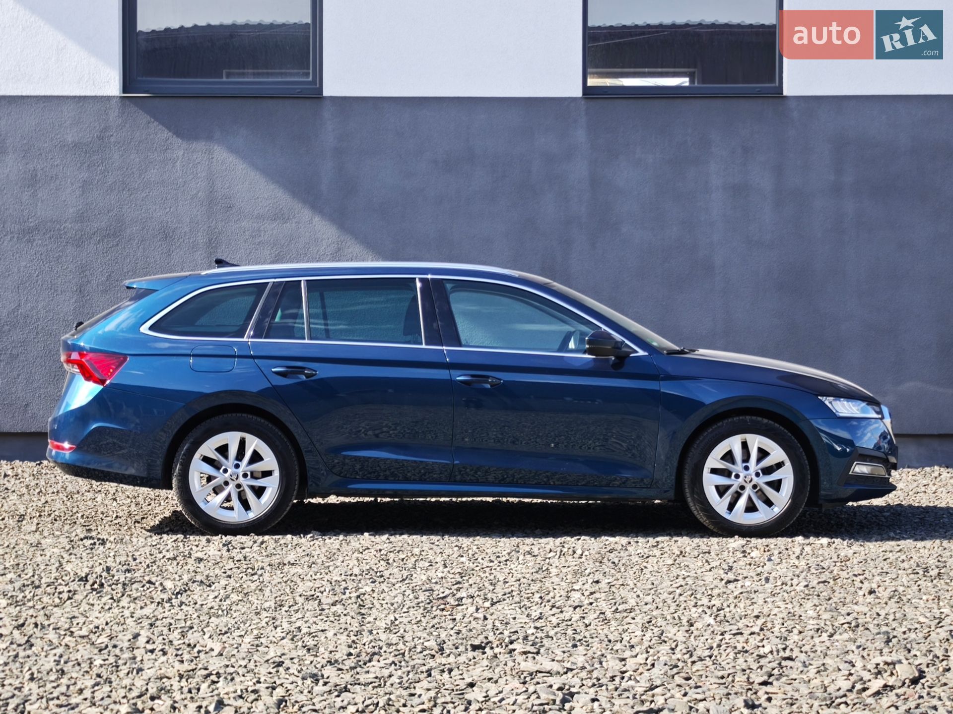 Skoda Octavia 2022 VIN TMBJJ7NX2NY092883 фото оголошення 7 з 56