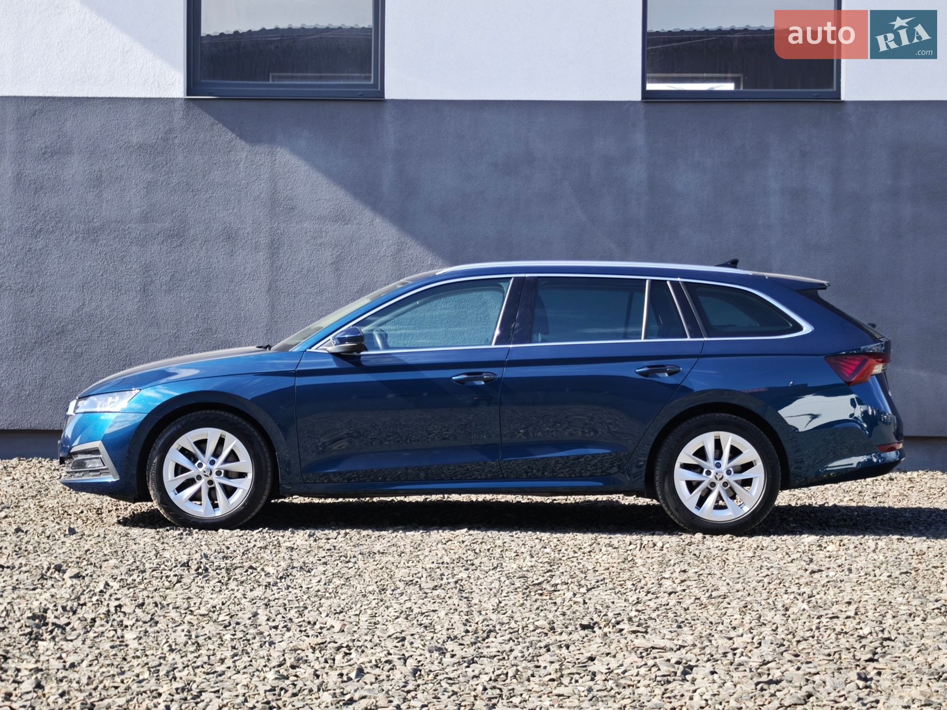 Skoda Octavia 2022 VIN TMBJJ7NX2NY092883 фото оголошення 8 з 56