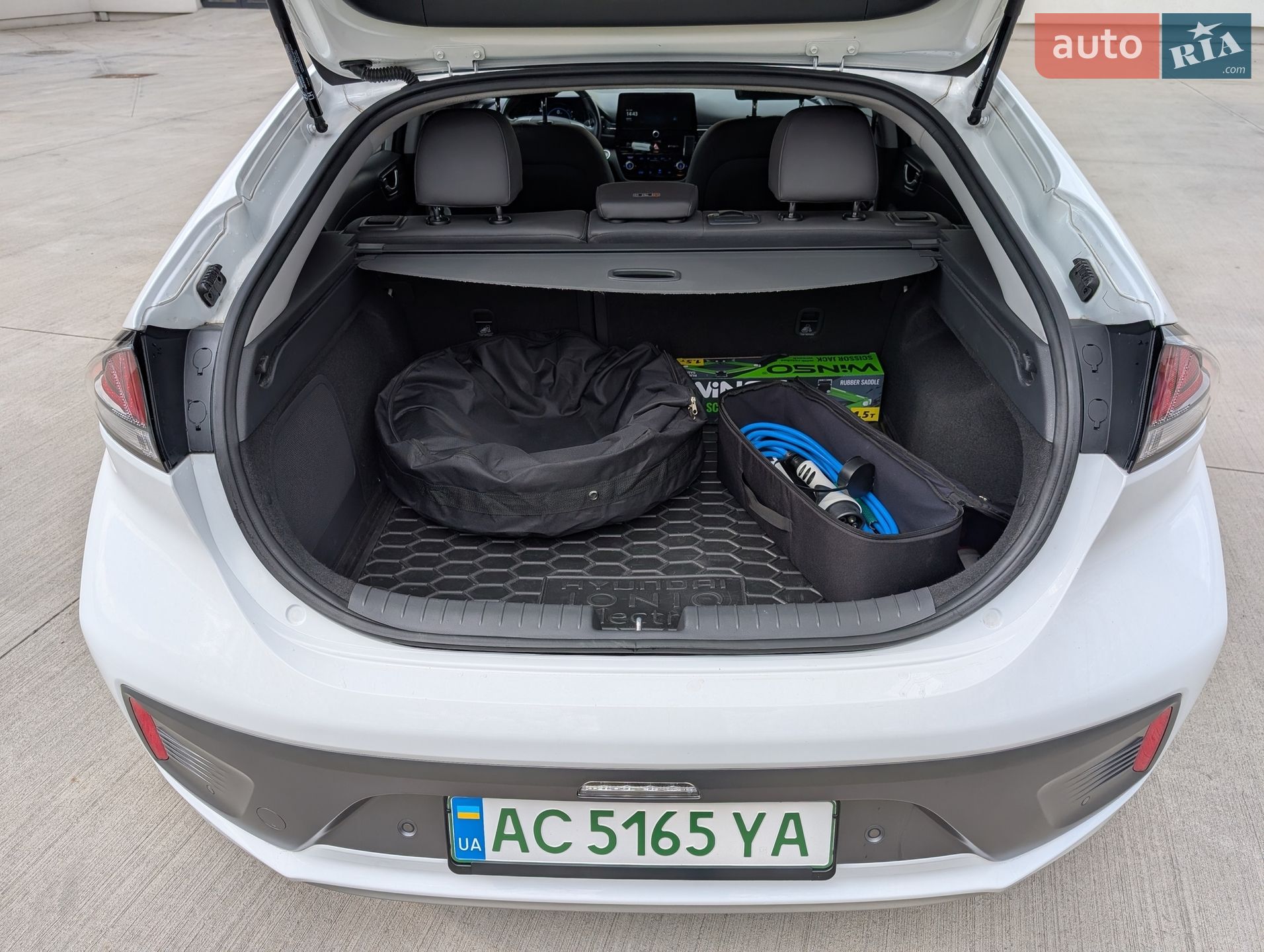Hyundai Ioniq 2019 VIN KMHC851JFLU053455 фото оголошення 8 з 16