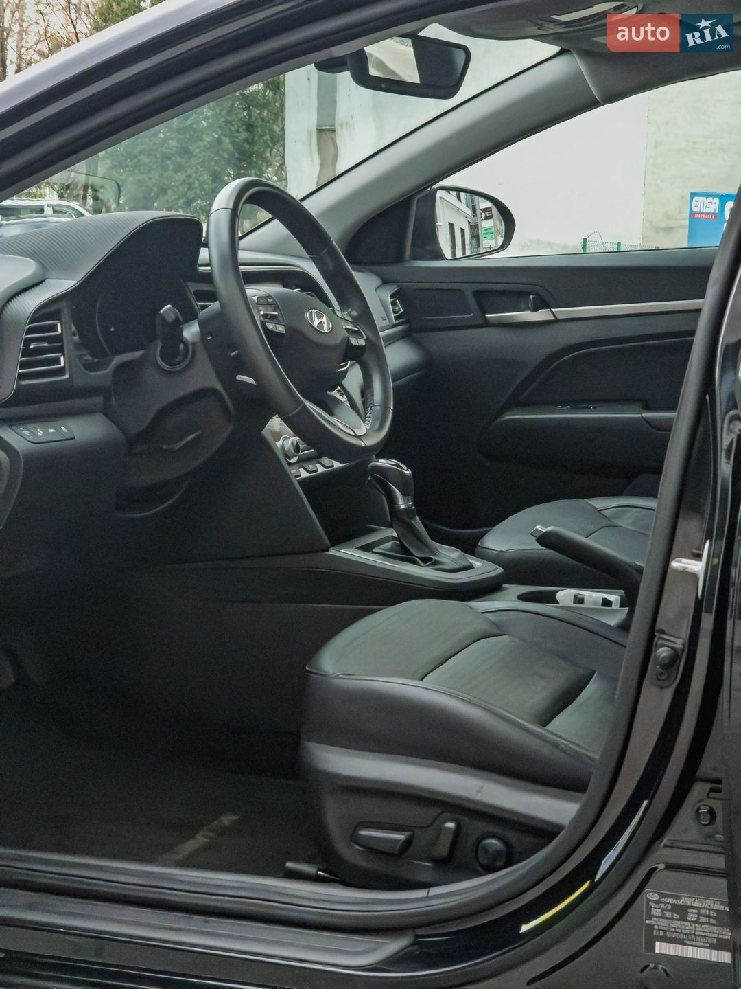 Hyundai Elantra 2019 VIN 5NPD84LF7LH567878 фото оголошення 5 з 24