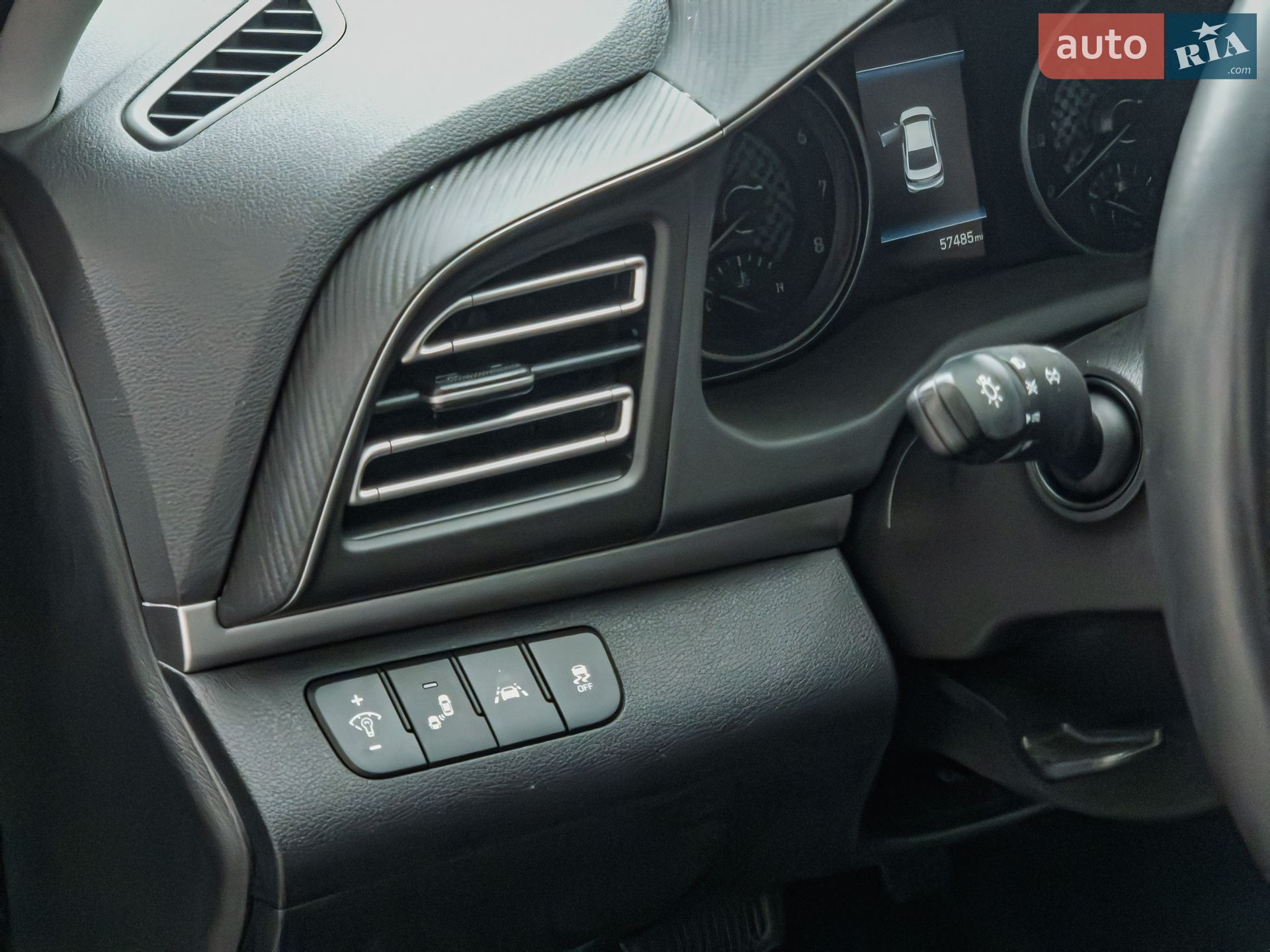 Hyundai Elantra 2019 VIN 5NPD84LF7LH567878 фото оголошення 7 з 24