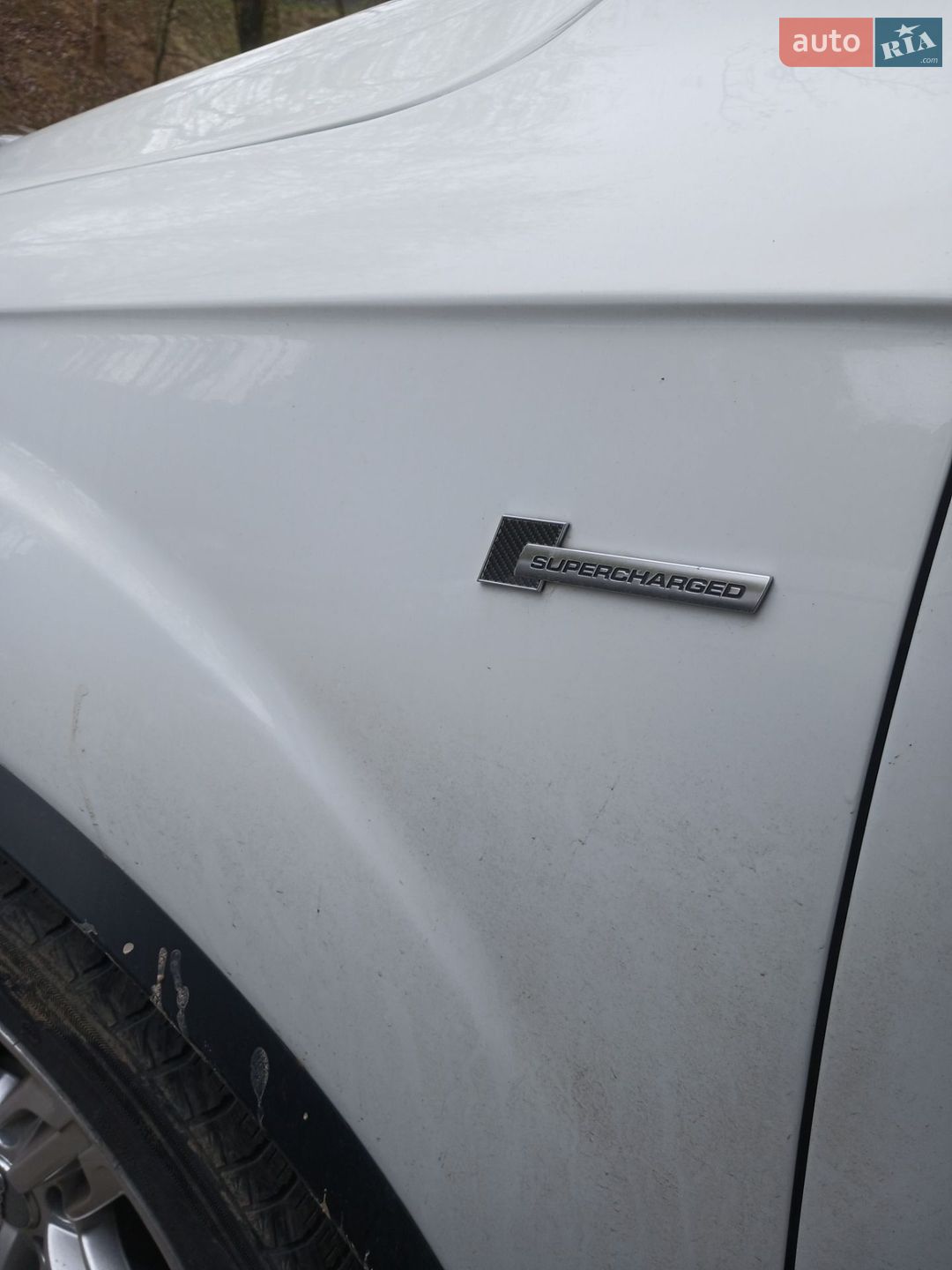 Audi Q7 2015 VIN WA1LGAFE3FD033037 фото оголошення 3 з 14