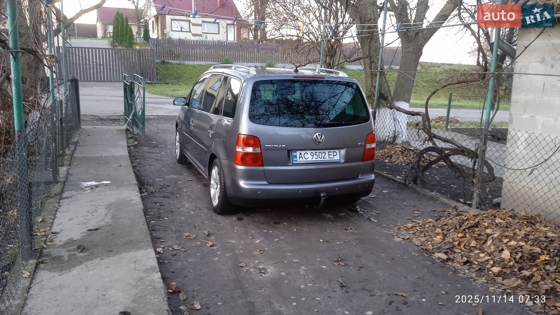 Volkswagen Touran 2003 VIN WVGZZZ1TZ4W054384 фото оголошення 9 з 9