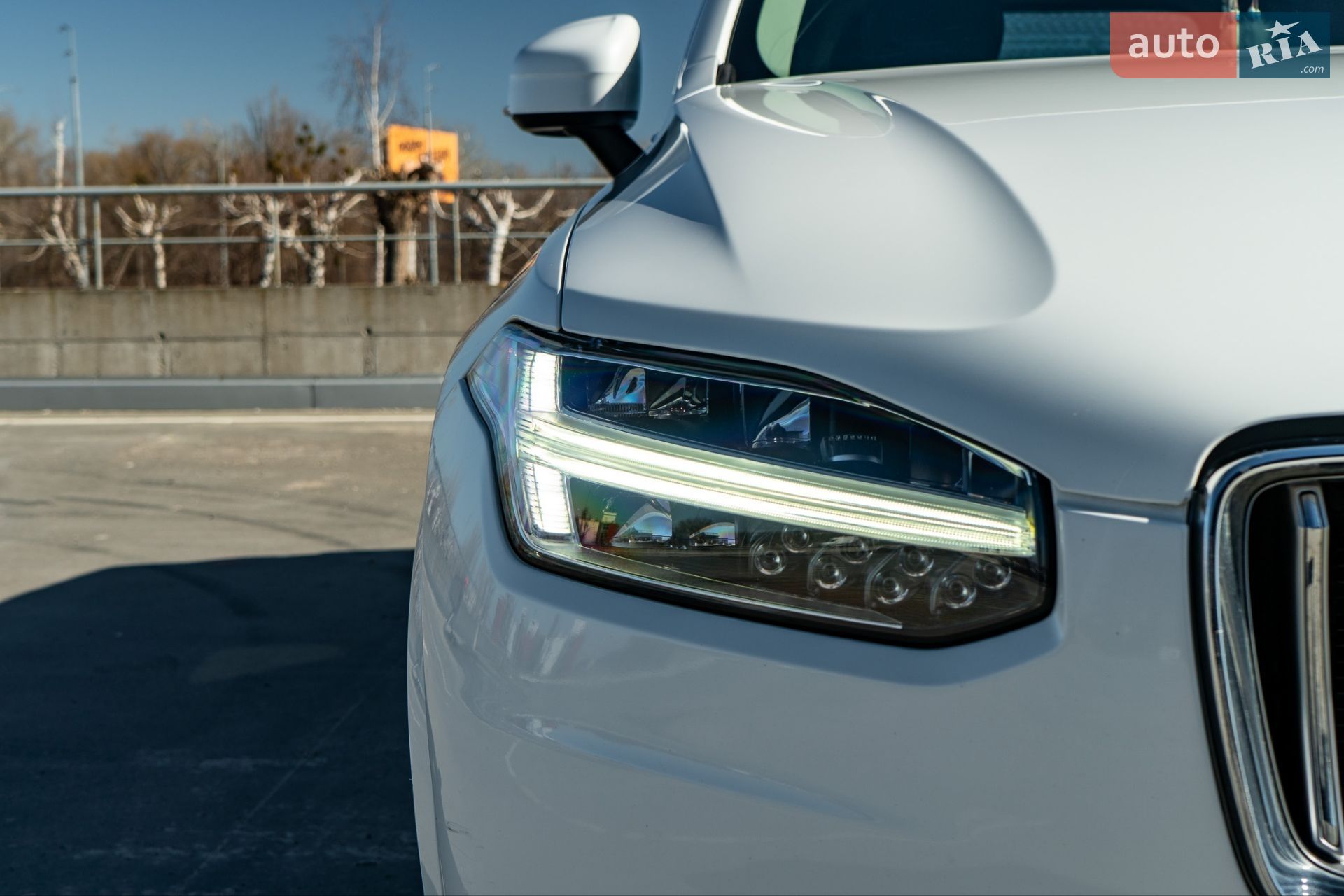Volvo XC90 2019 VIN YV4102PK4L1558209 фото оголошення 10 з 47
