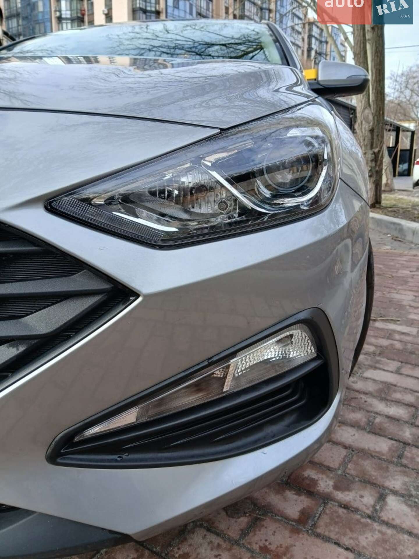 Hyundai i30 2023 VIN TMAH351CBNJ207401 фото оголошення 2 з 24
