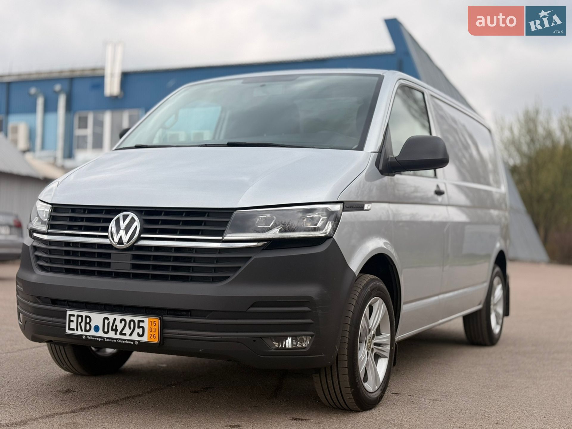 Volkswagen Transporter 2021 VIN WV1ZZZ7HZMX016325 фото оголошення 2 з 22