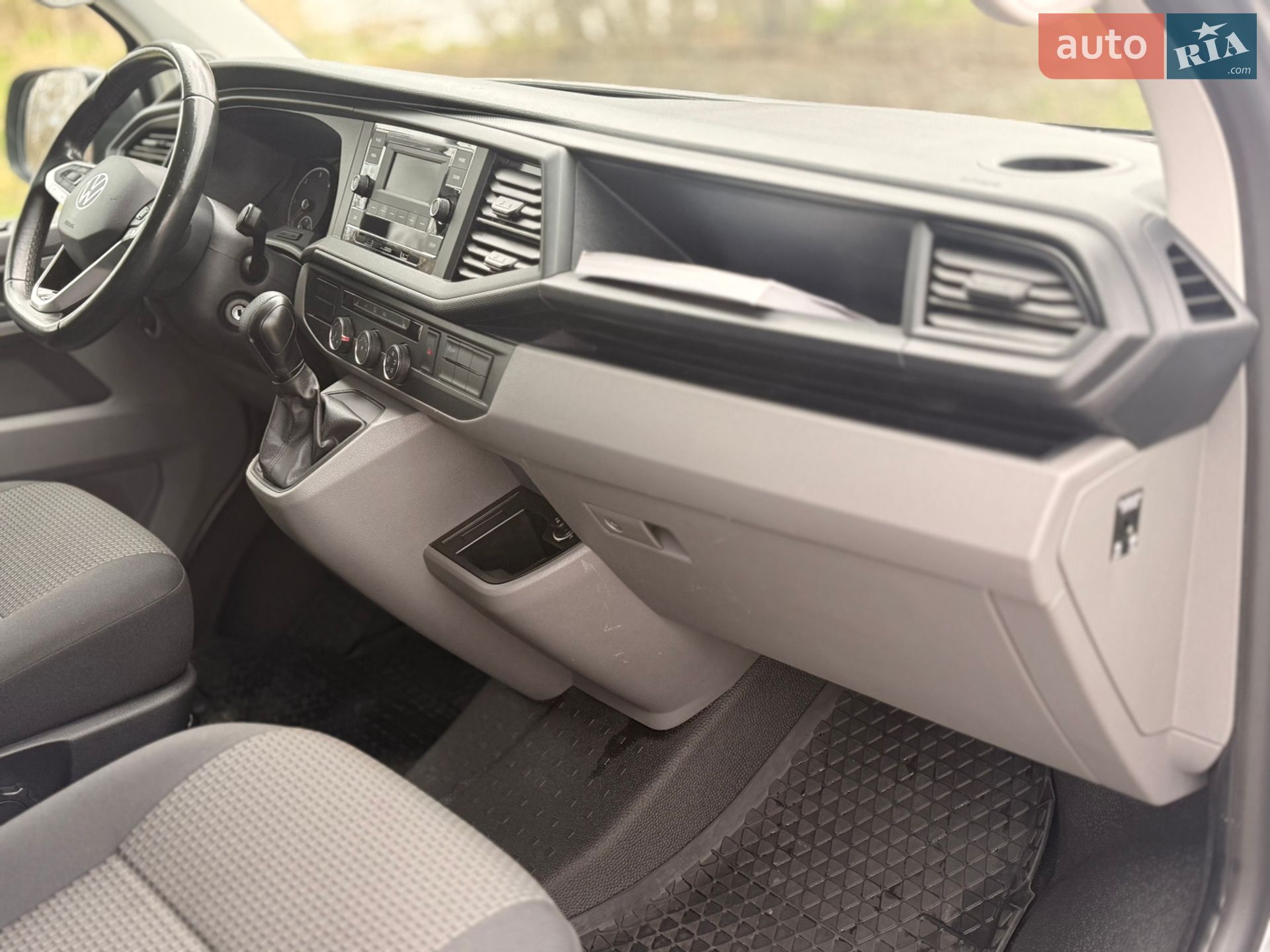 Volkswagen Transporter 2021 VIN WV1ZZZ7HZMX016325 фото оголошення 11 з 22