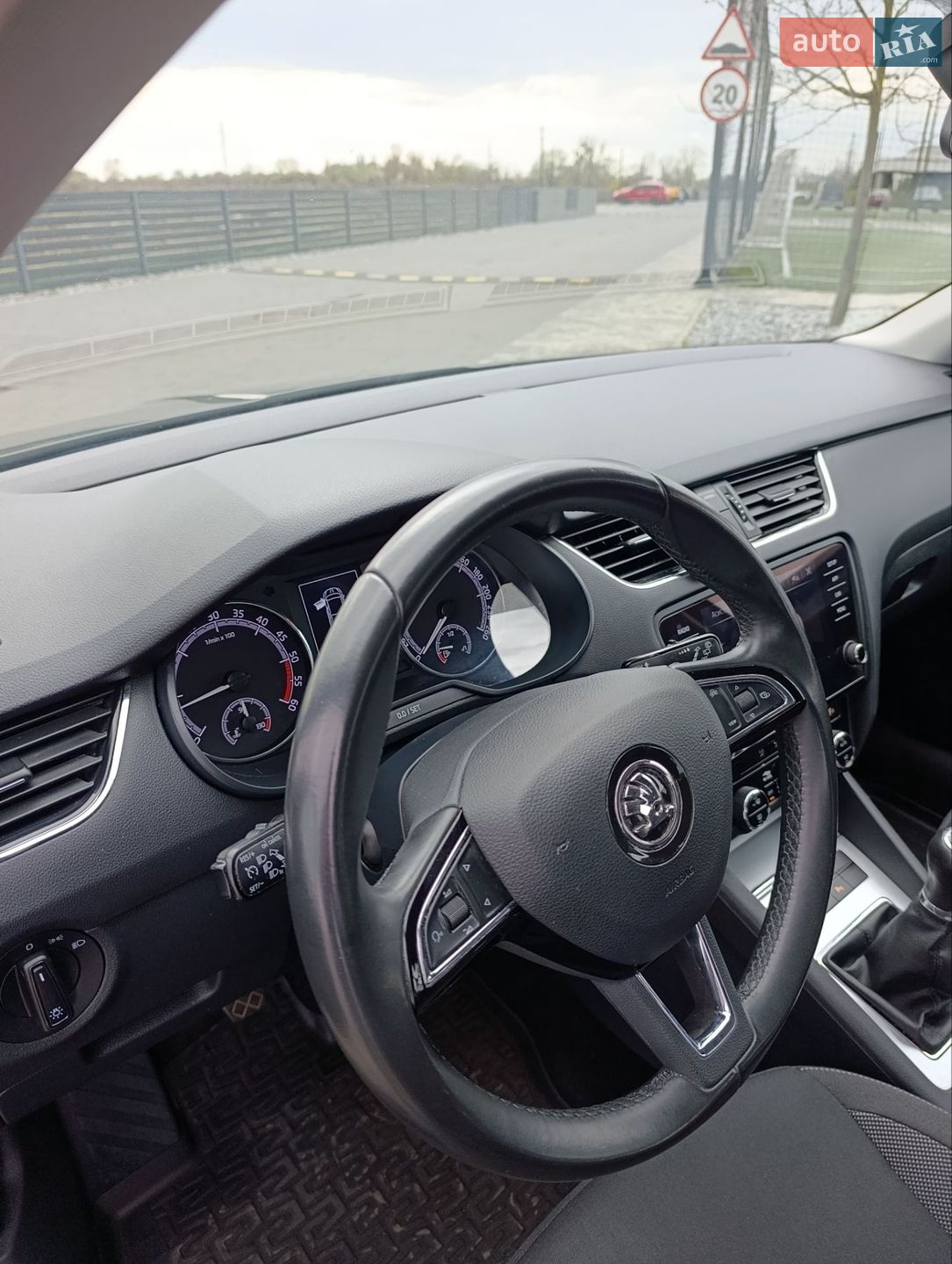 Skoda Octavia 2019 VIN TMBAG7NE6K0142241 фото оголошення 13 з 21