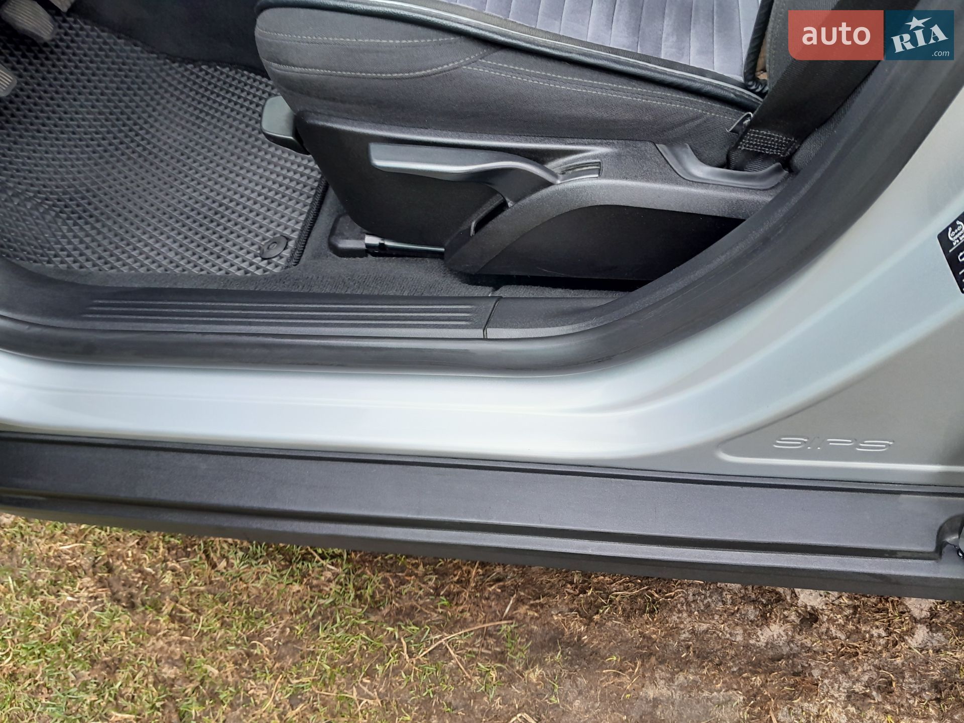 Volvo V40 Cross Country 2015 VIN YV1MZ8451F2078836 фото оголошення 14 з 39
