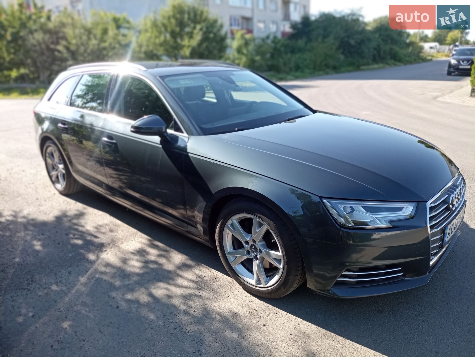 Audi A4 2017 VIN WAUZZZF45JA093697 фото оголошення 11 з 24