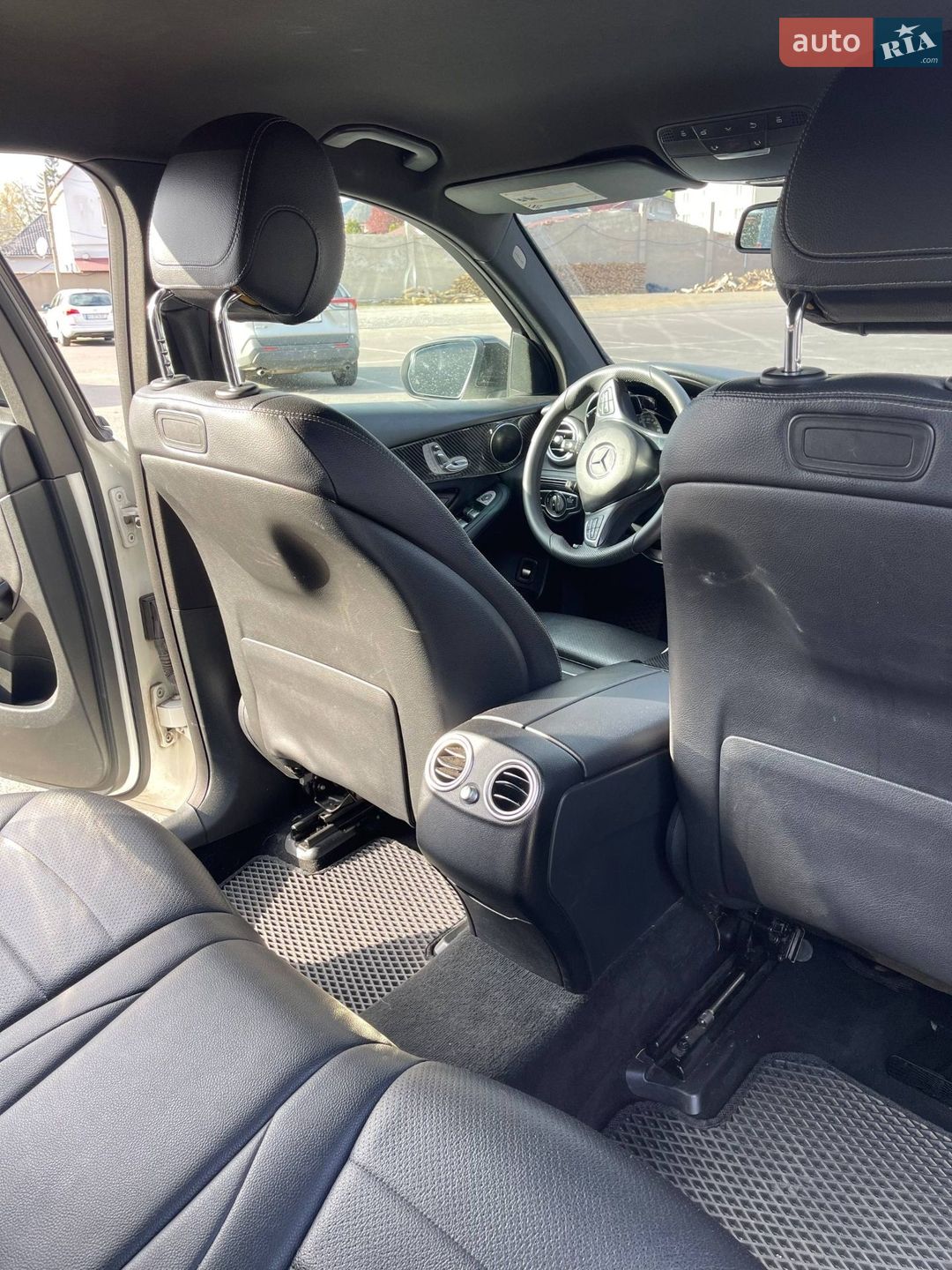 Mercedes-Benz GLC-Class 2017 VIN WDC0G4JB8JV022099 фото оголошення 2 з 8