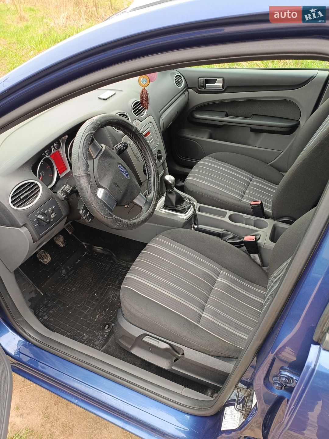 Ford Focus 2009 VIN WF0SXXGCDS9C81311 фото оголошення 7 з 26