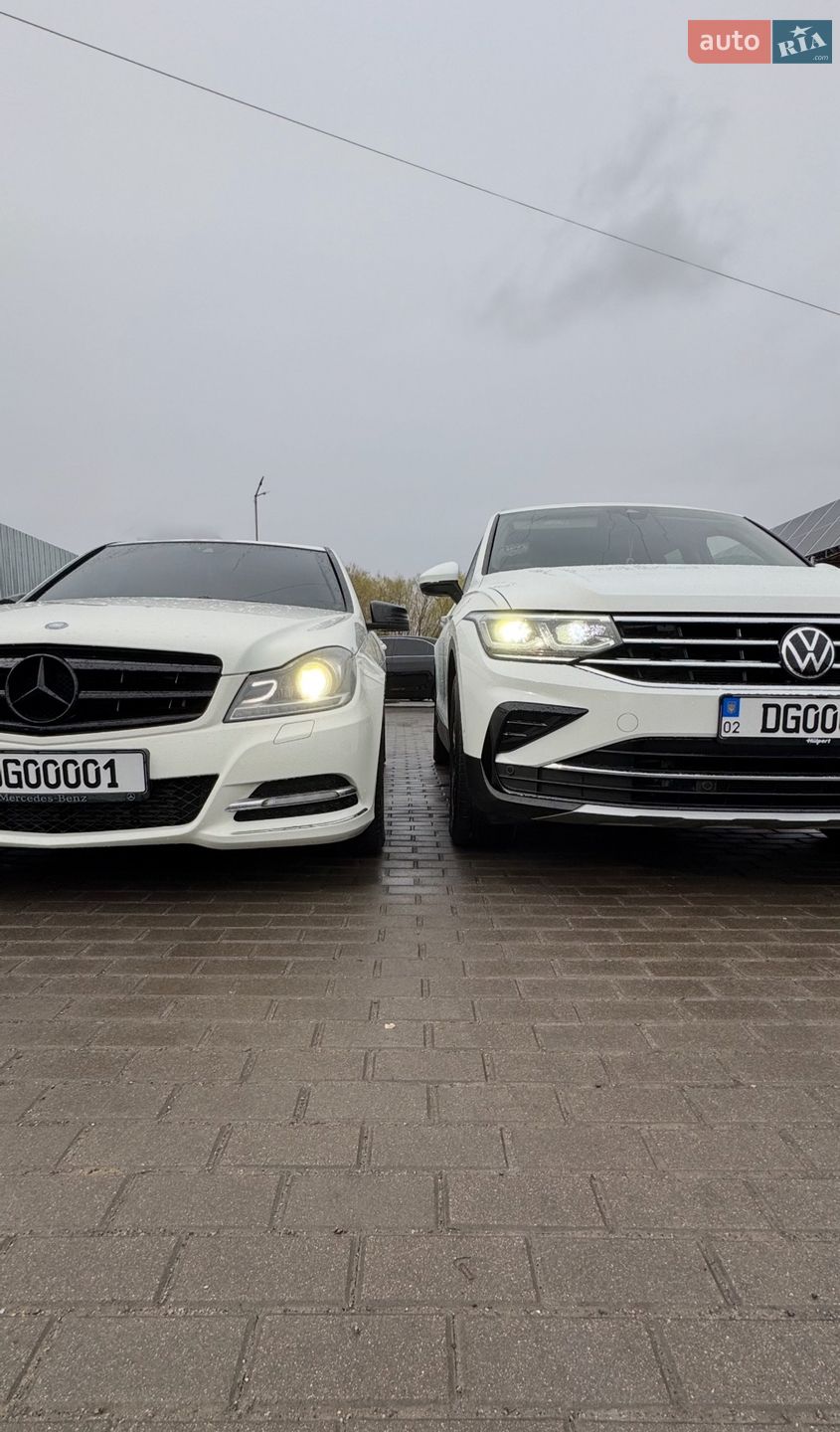 Mercedes-Benz C-Class 2011 VIN WDD2040491A651153 фото оголошення 22 з 260