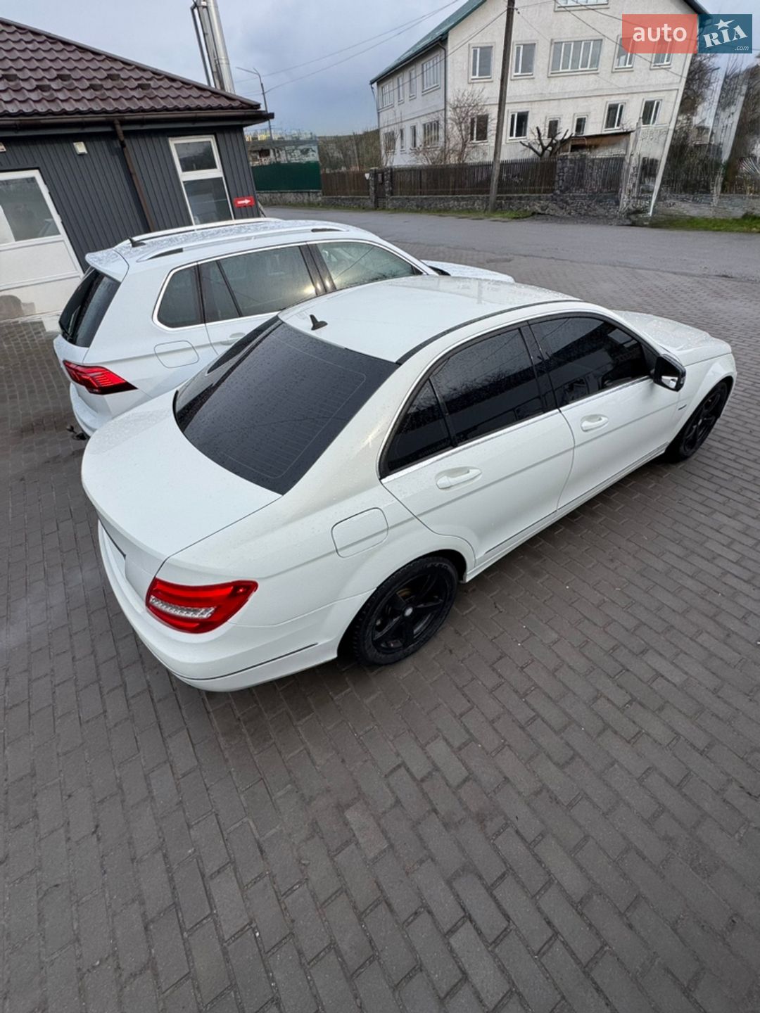 Mercedes-Benz C-Class 2011 VIN WDD2040491A651153 фото оголошення 32 з 260