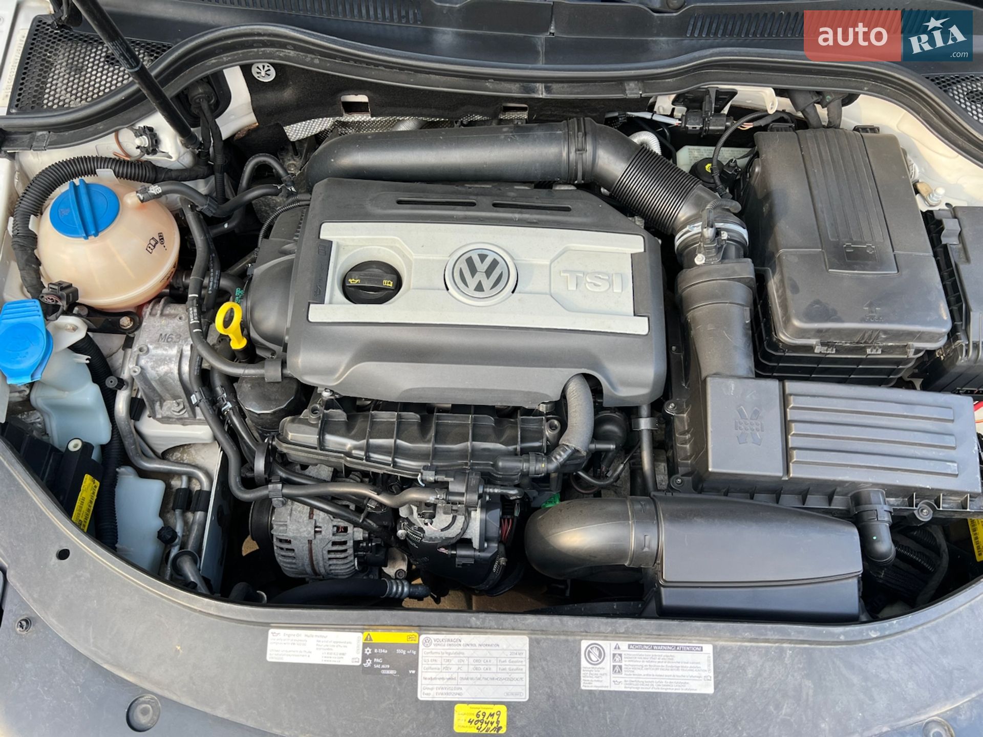 Volkswagen CC / Passat CC 2013 VIN WVWBP7AN9EE505181 фото оголошення 17 з 19
