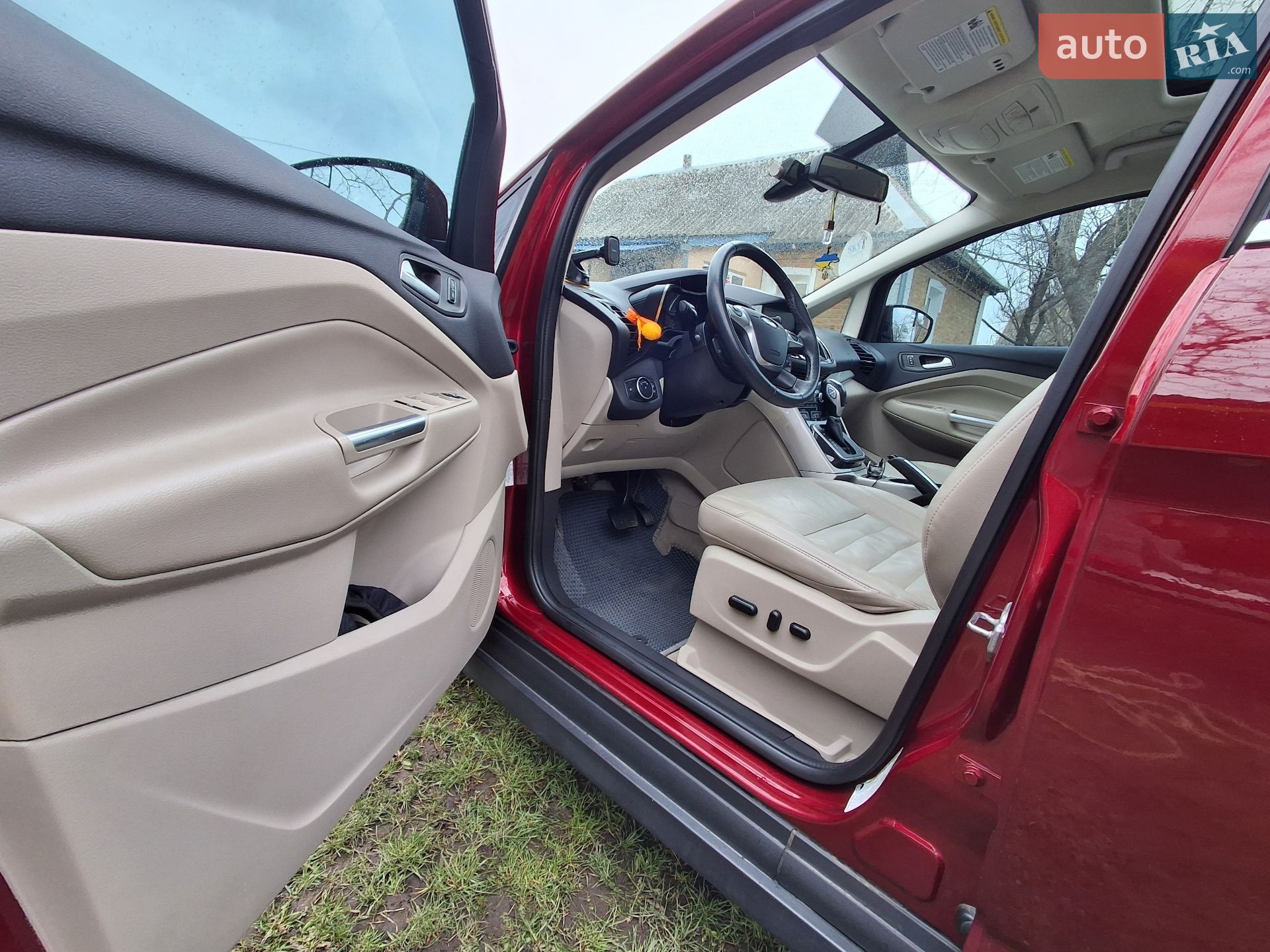 Ford C-Max 2015 VIN 1FADP5BUXFL119875 фото оголошення 7 з 17