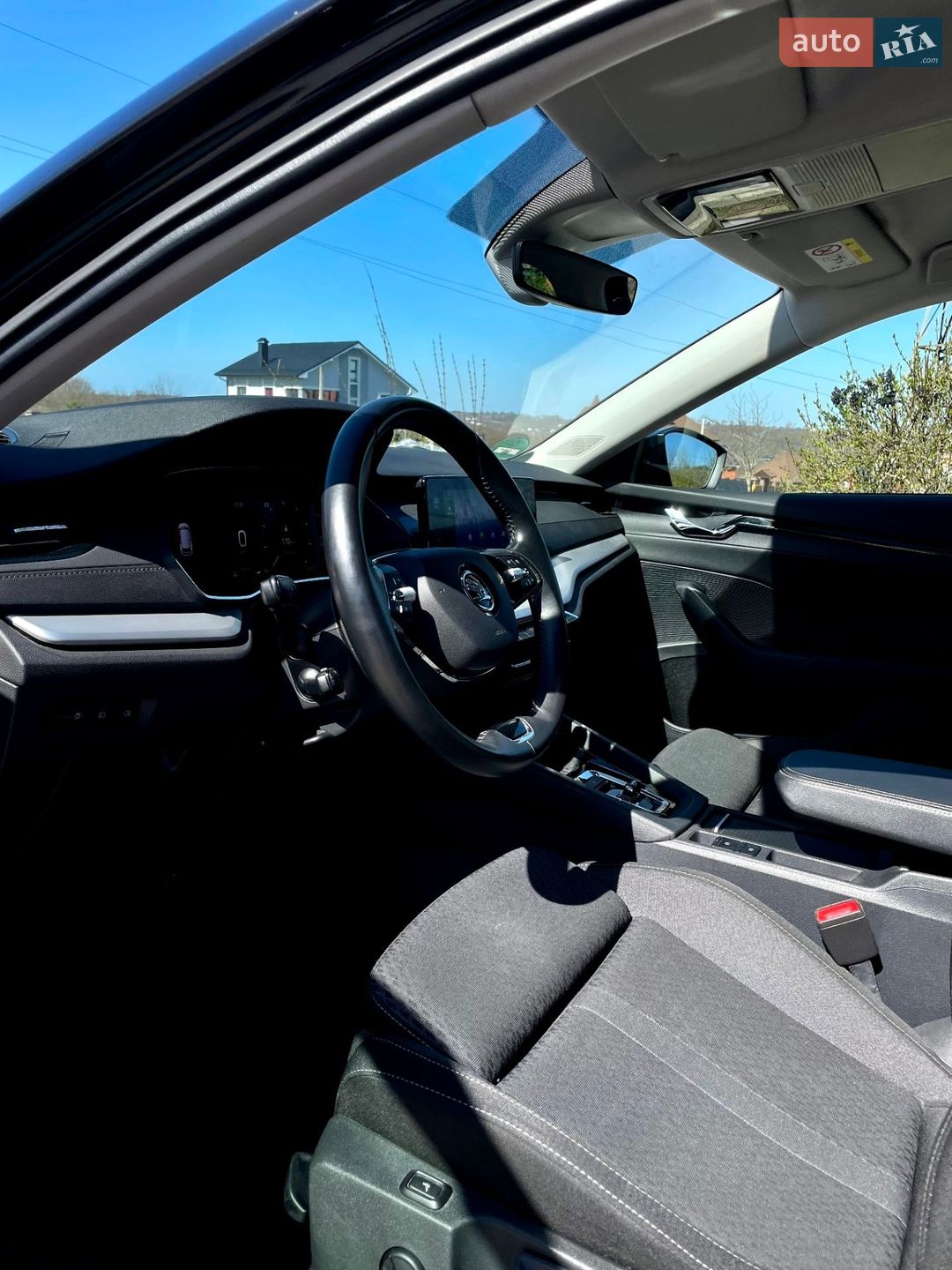 Skoda Octavia 2021 VIN TMBJJ8NX7NY048299 фото оголошення 5 з 36