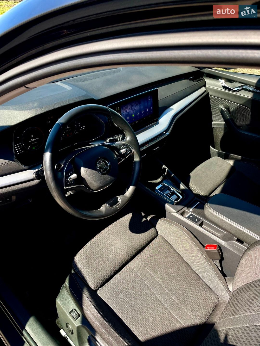 Skoda Octavia 2021 VIN TMBJJ8NX7NY048299 фото оголошення 11 з 36
