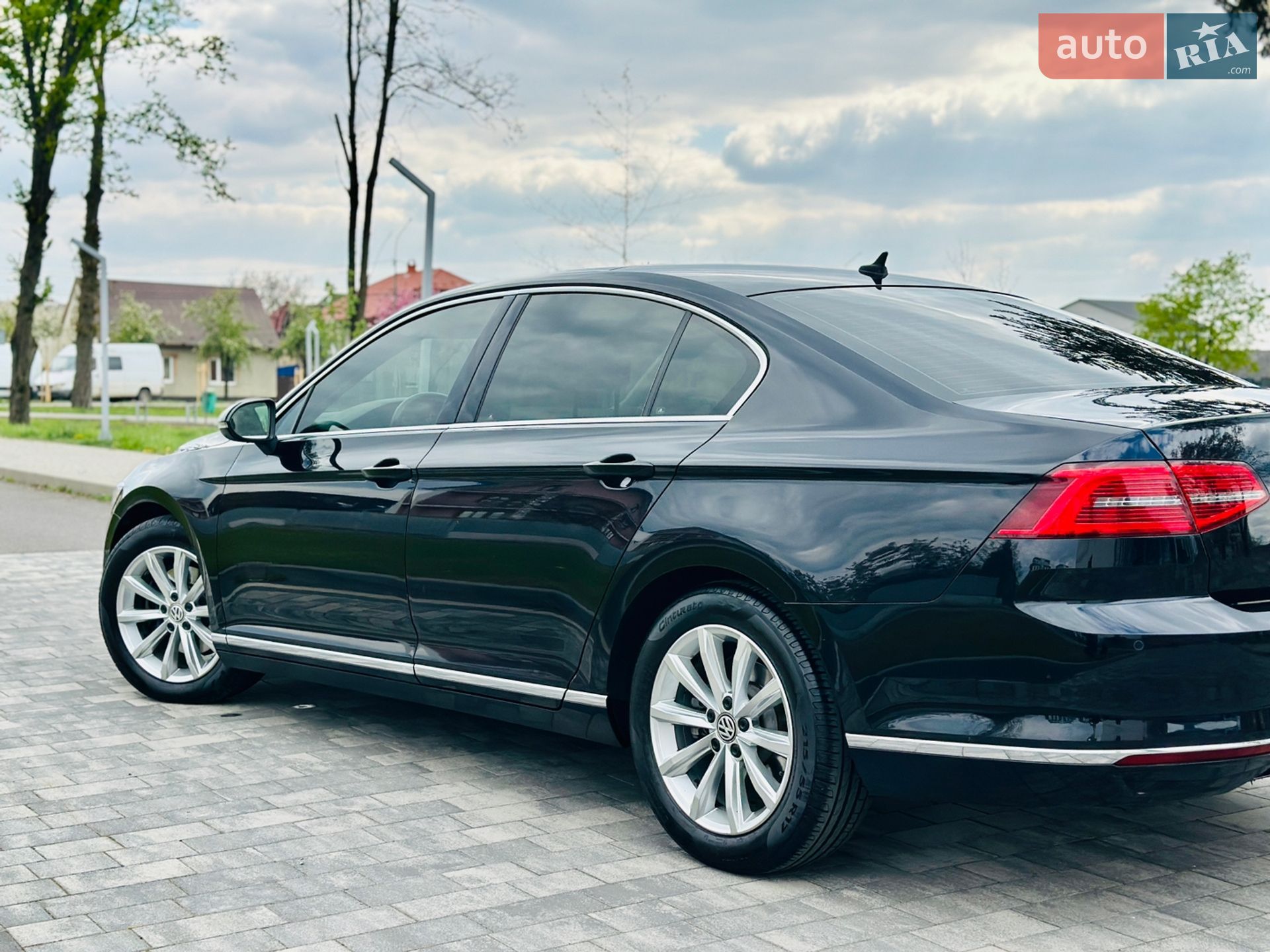 Volkswagen Passat 2015 VIN WVWZZZ3CZFE438570 фото оголошення 27 з 65