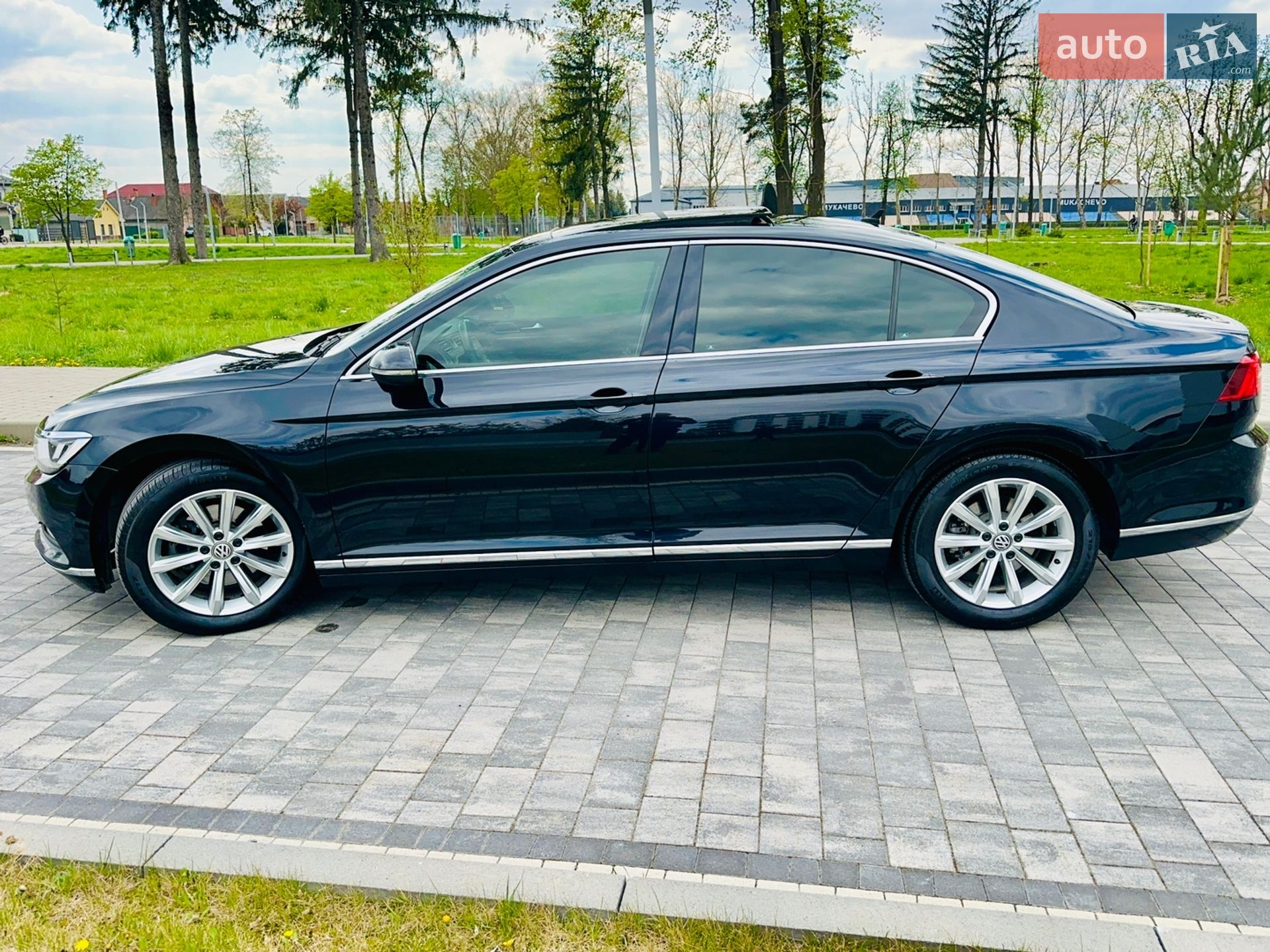 Volkswagen Passat 2015 VIN WVWZZZ3CZFE438570 фото оголошення 14 з 65