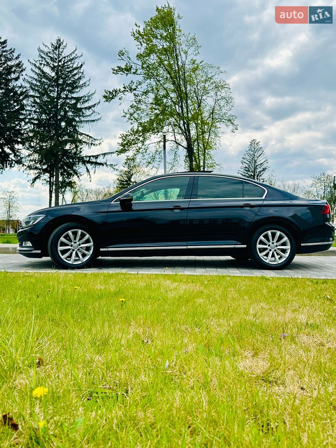 Volkswagen Passat 2015 VIN WVWZZZ3CZFE438570 фото оголошення 16 з 65
