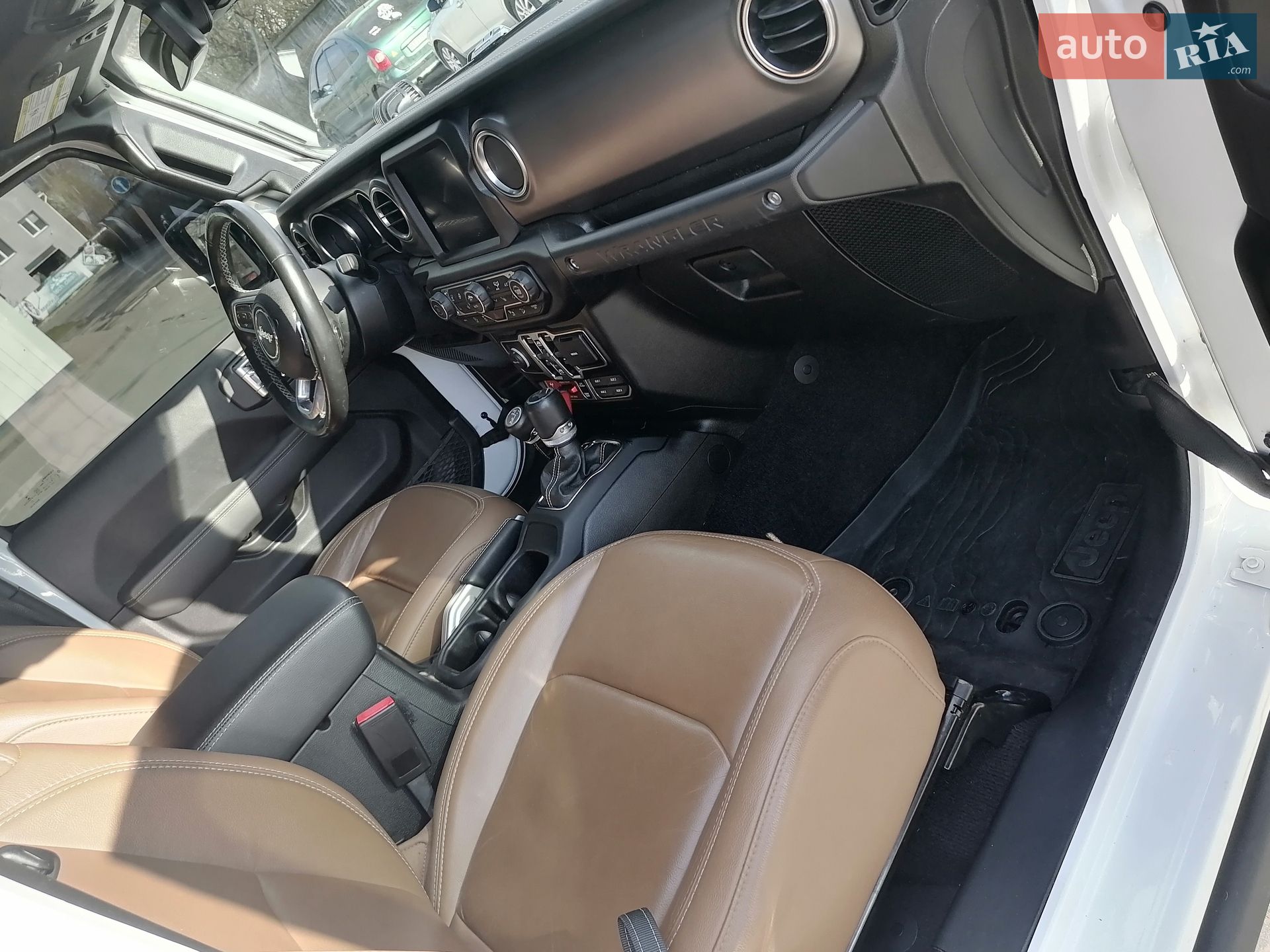 Jeep Wrangler 2021 VIN 1C4HJXFG4MW558613 фото оголошення 13 з 25