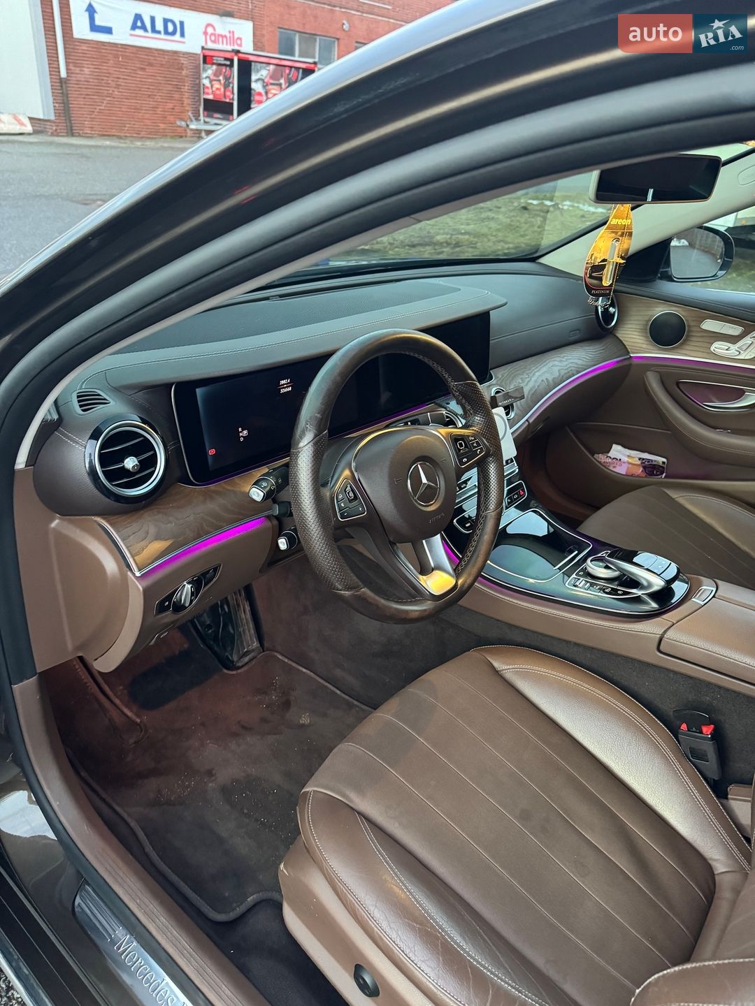 Mercedes-Benz E-Class 2017 VIN WDD2130051A276990 фото оголошення 11 з 39