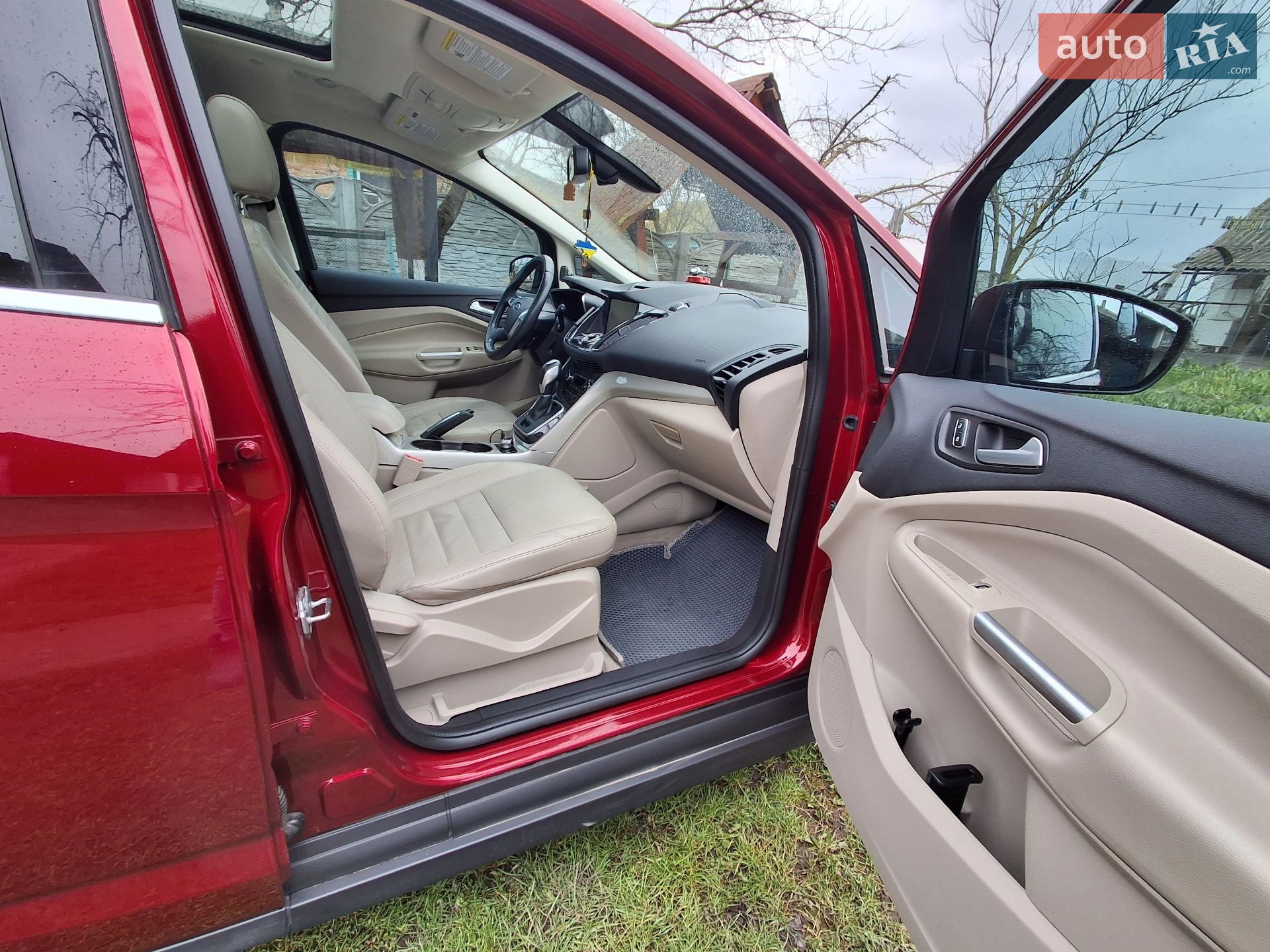 Ford C-Max 2015 VIN 1FADP5BUXFL119875 фото оголошення 10 з 17