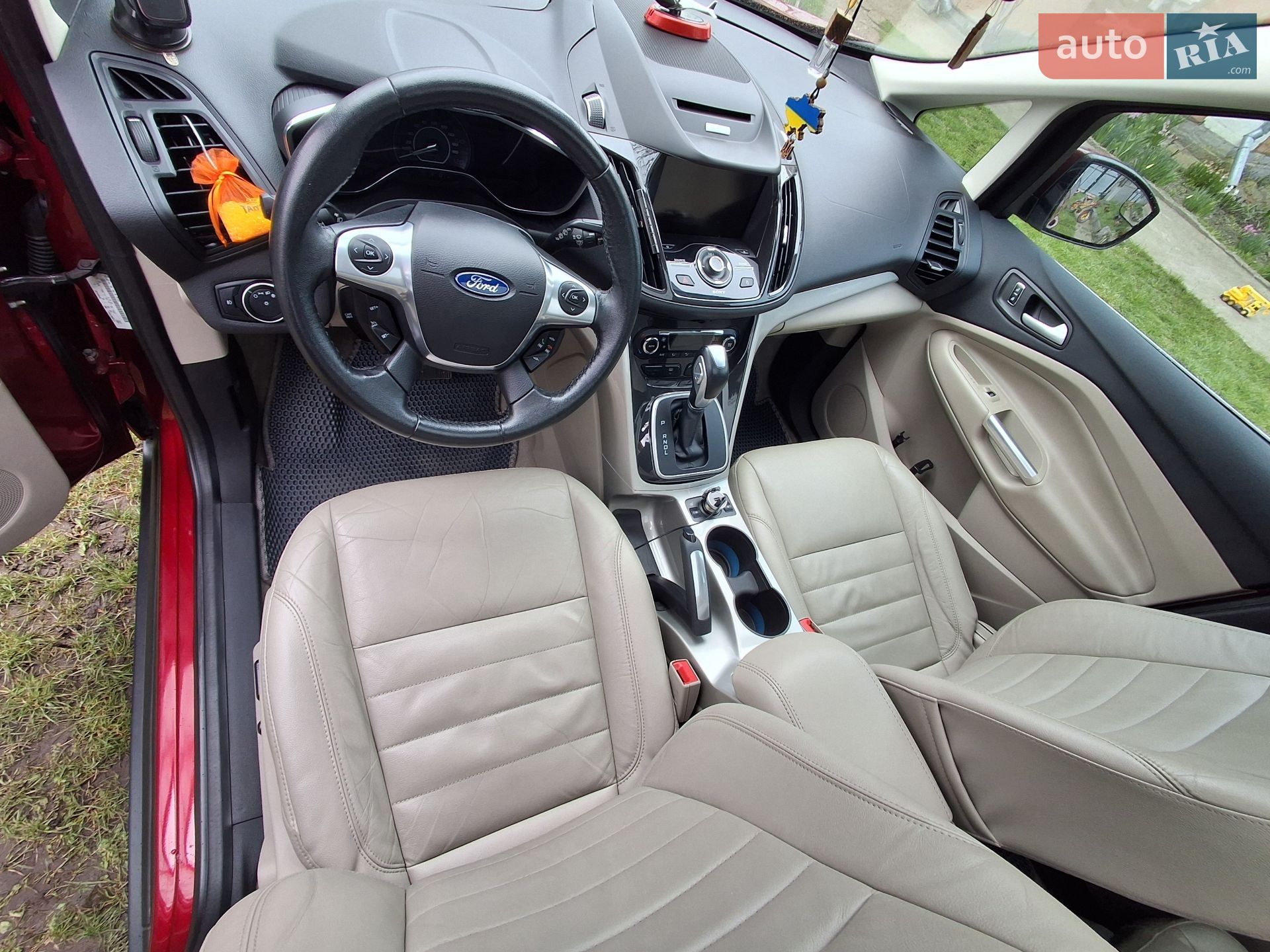 Ford C-Max 2015 VIN 1FADP5BUXFL119875 фото оголошення 12 з 17