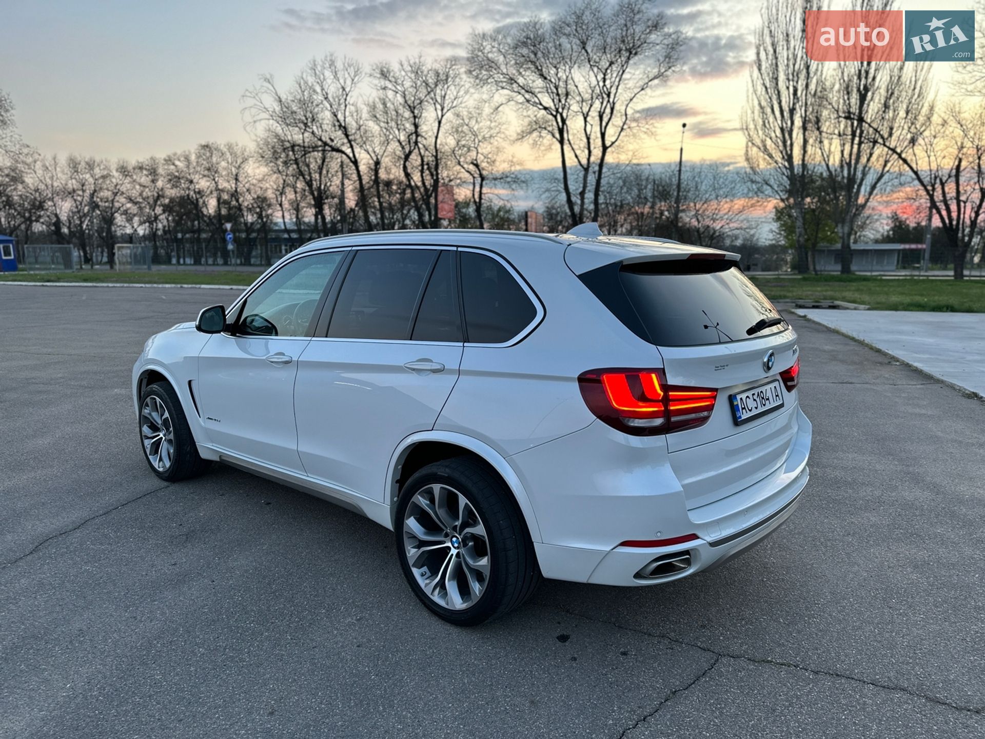BMW X5 2014 VIN WBAKS610X00J89001 фото оголошення 9 з 115