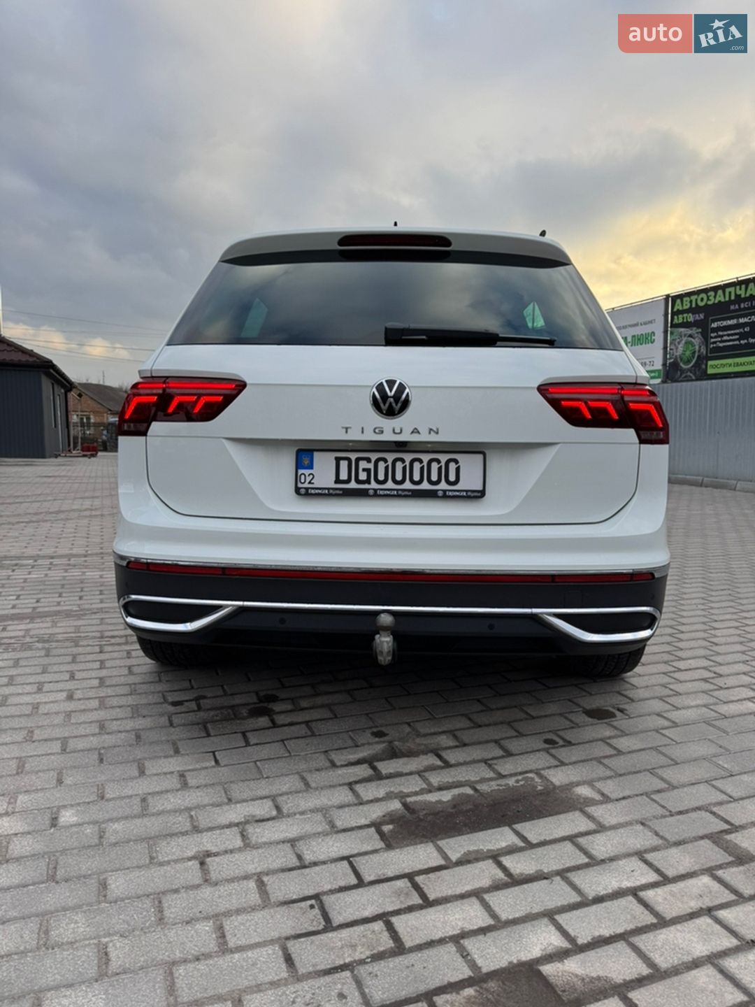 Volkswagen Tiguan 2023 VIN WVGZZZ5N9PW061226 фото оголошення 50 з 361
