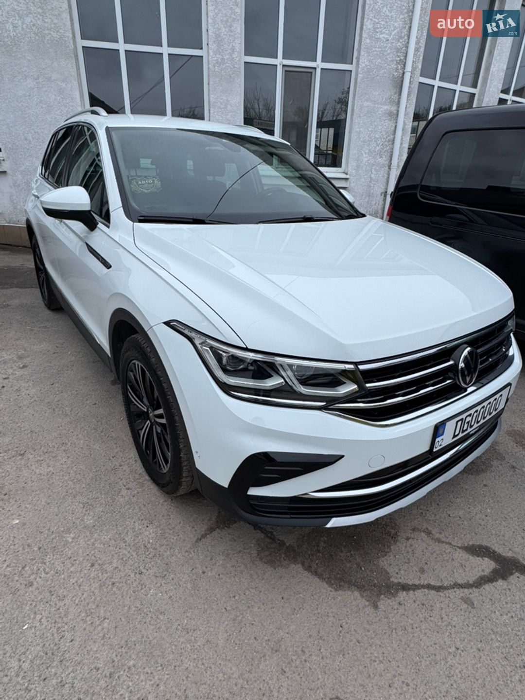 Volkswagen Tiguan 2023 VIN WVGZZZ5N9PW061226 фото оголошення 61 з 361