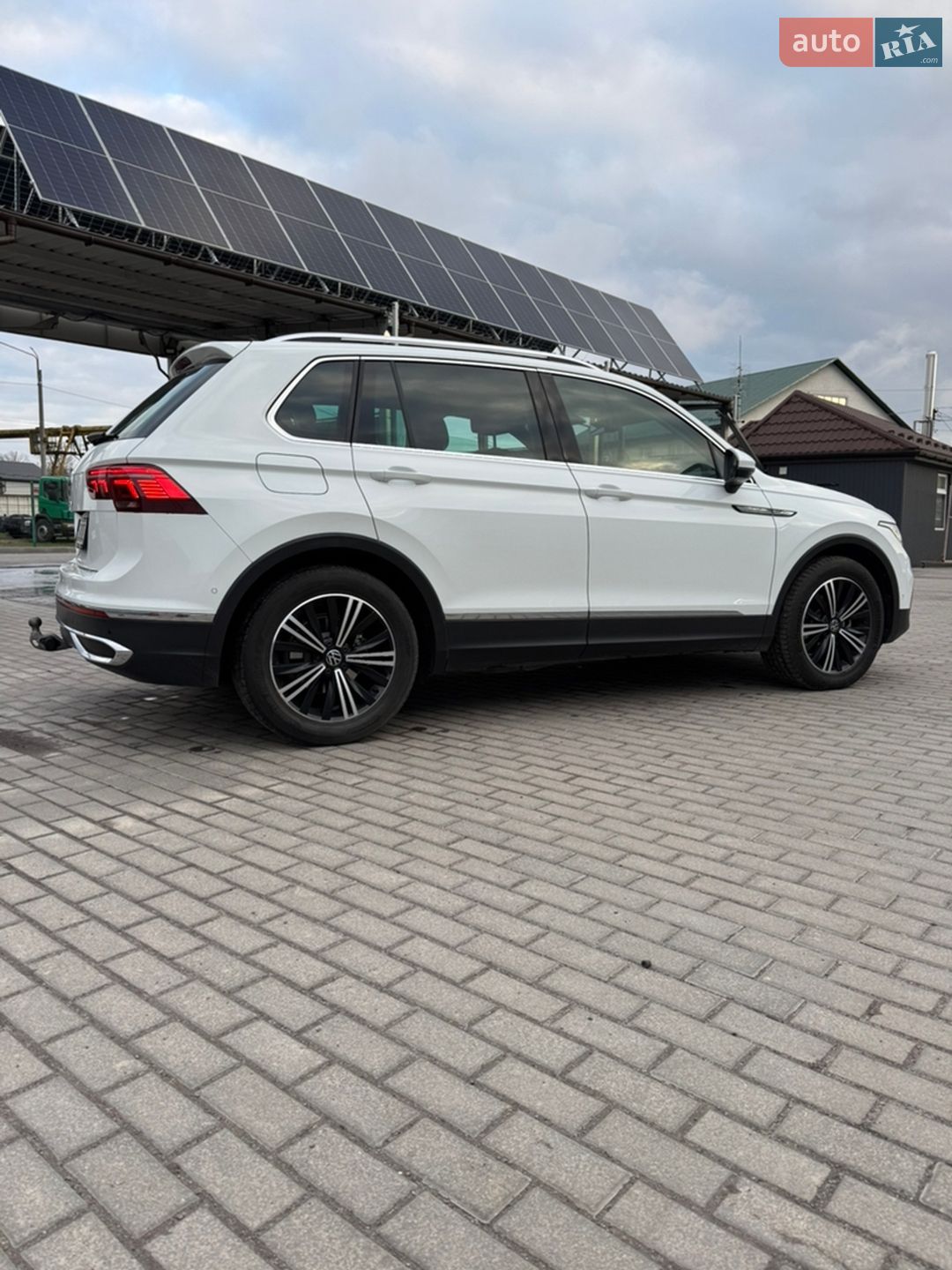 Volkswagen Tiguan 2023 VIN WVGZZZ5N9PW061226 фото оголошення 66 з 361