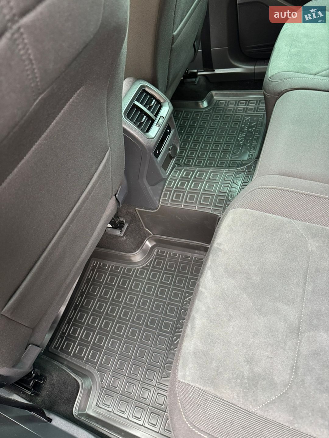 Volkswagen Tiguan 2023 VIN WVGZZZ5N9PW061226 фото оголошення 106 з 361