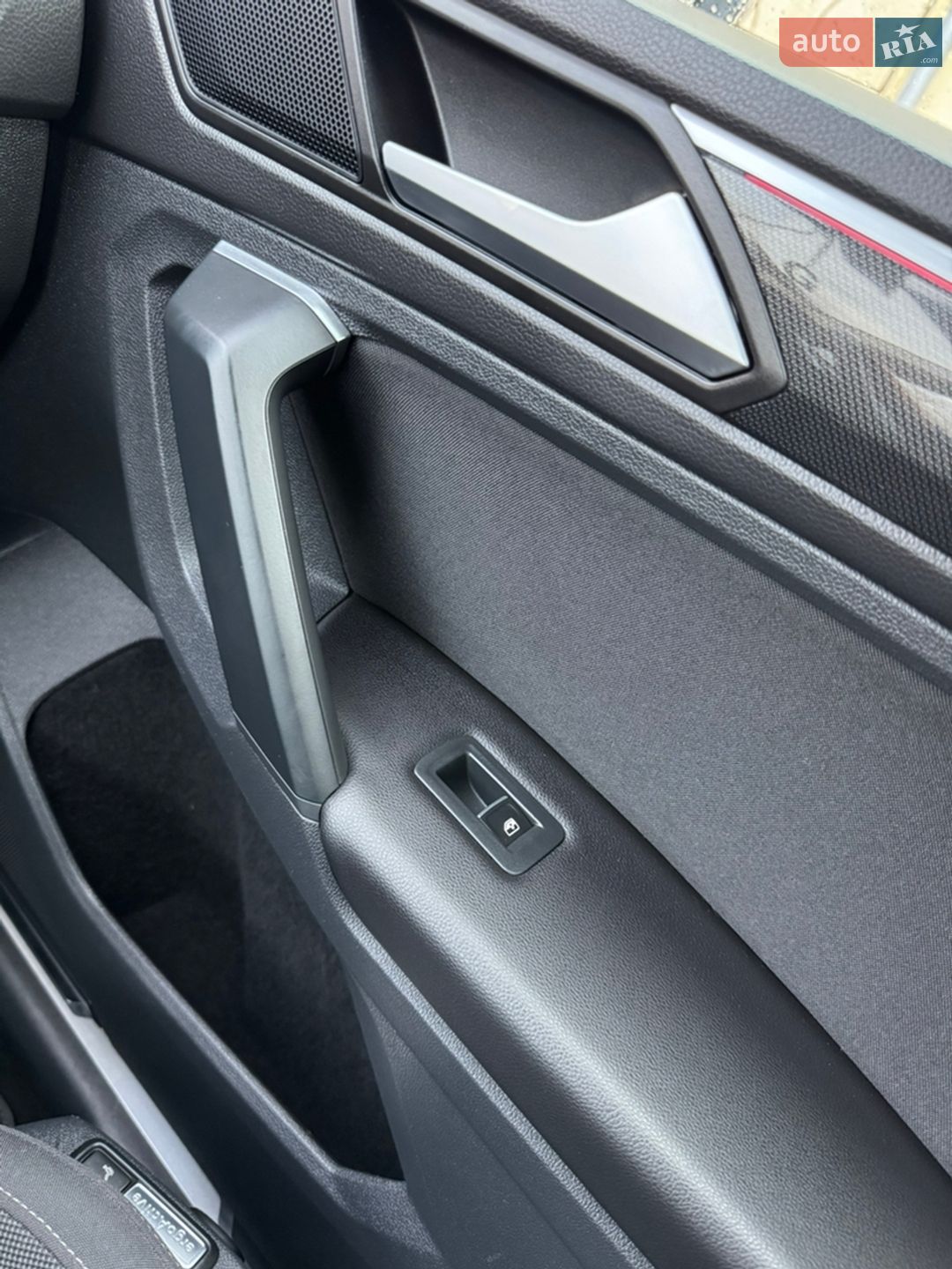 Volkswagen Tiguan 2023 VIN WVGZZZ5N9PW061226 фото оголошення 111 з 361