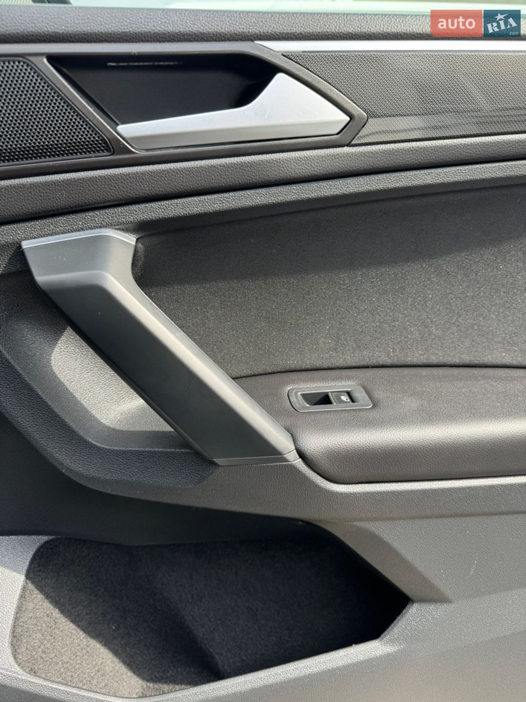 Volkswagen Tiguan 2023 VIN WVGZZZ5N9PW061226 фото оголошення 118 з 361