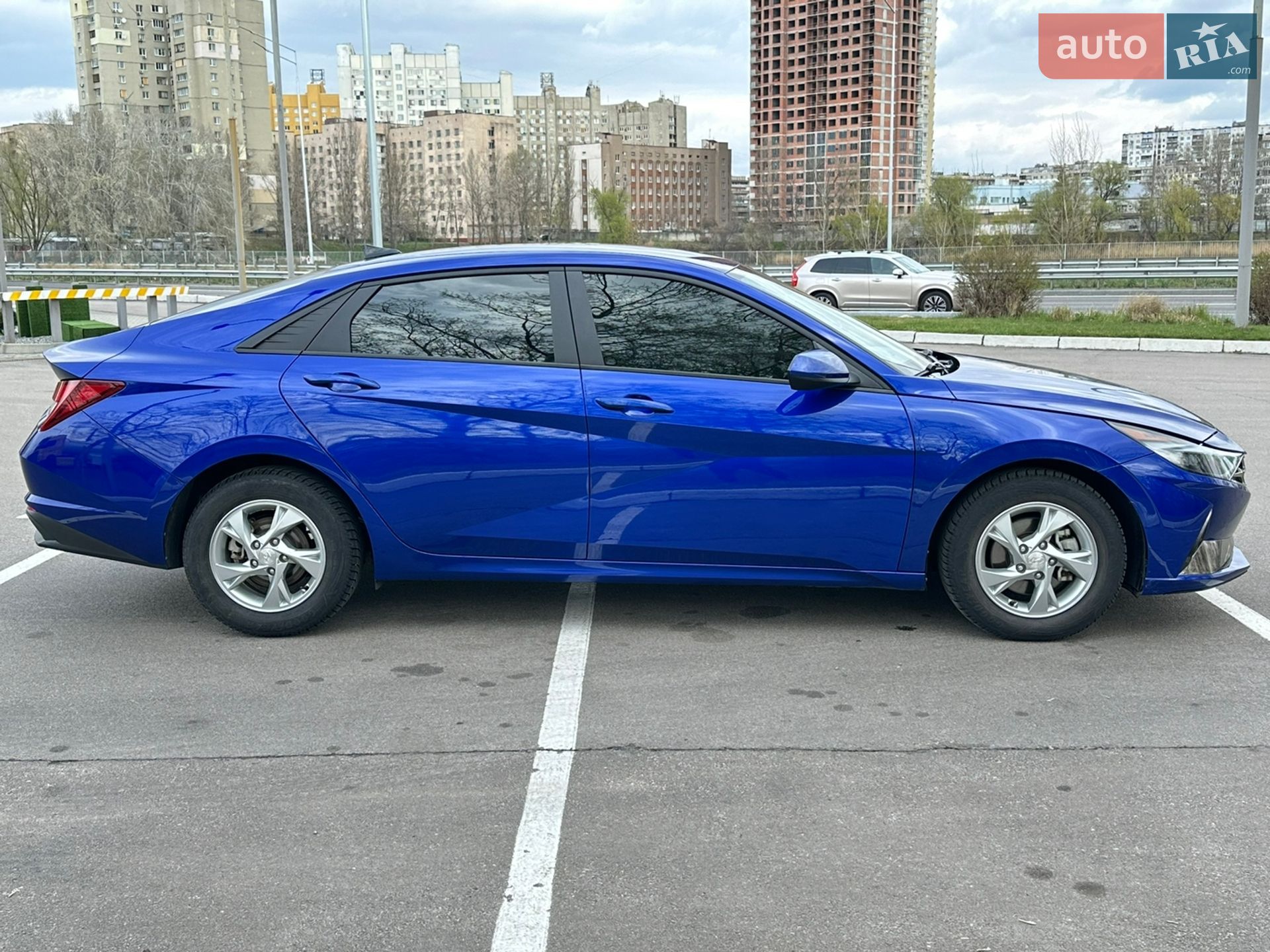 Hyundai Elantra 2022 VIN KMHLL4AG6NU325710 фото оголошення 5 з 26