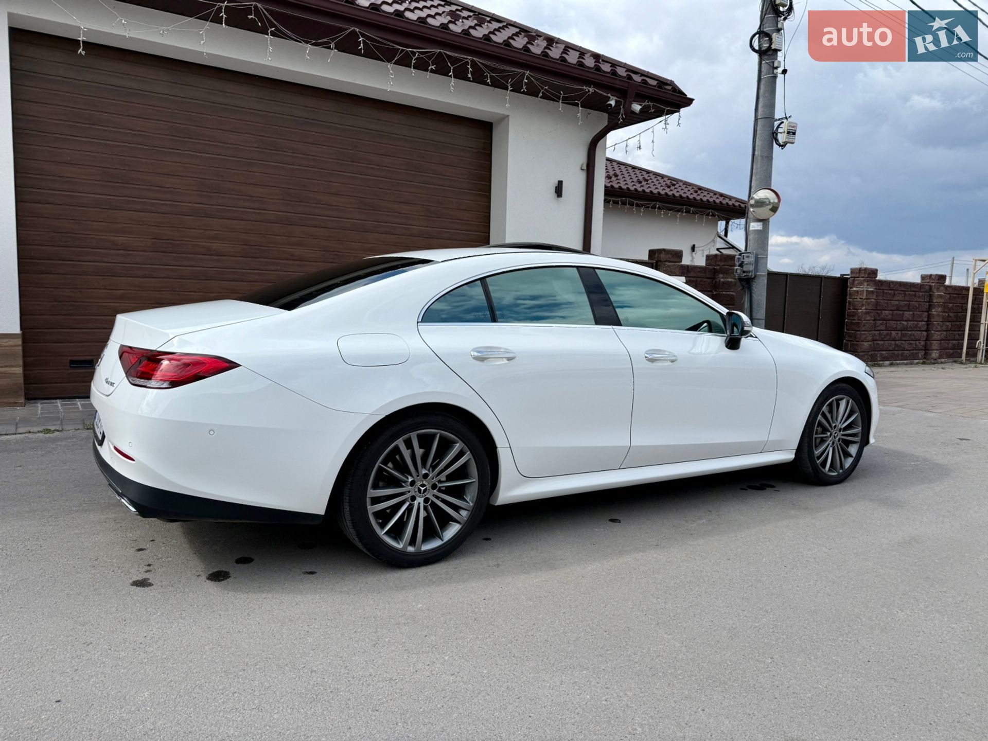 Mercedes-Benz CLS-Class 2018 VIN WDD2J2DB1KA011007 фото оголошення 4 з 45