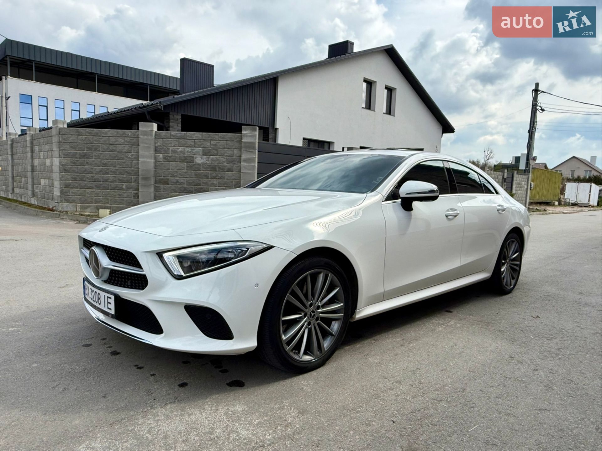 Mercedes-Benz CLS-Class 2018 VIN WDD2J2DB1KA011007 фото оголошення 12 з 45