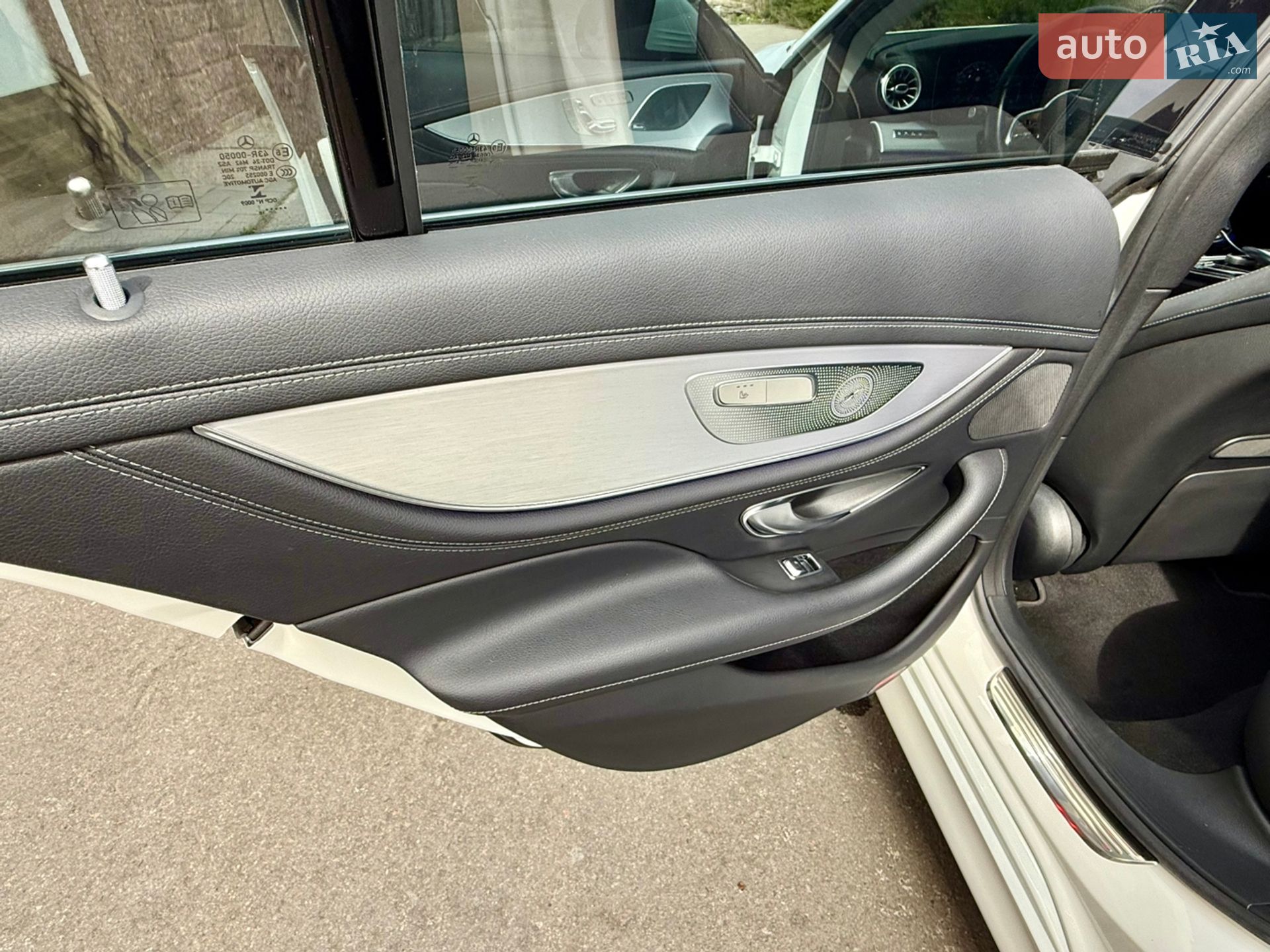 Mercedes-Benz CLS-Class 2018 VIN WDD2J2DB1KA011007 фото оголошення 31 з 45