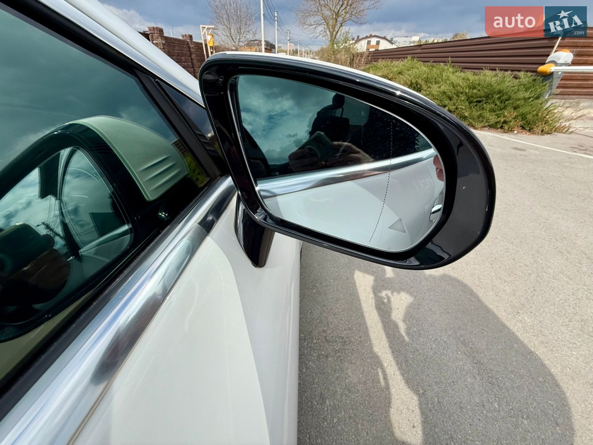 Mercedes-Benz CLS-Class 2018 VIN WDD2J2DB1KA011007 фото оголошення 36 з 45